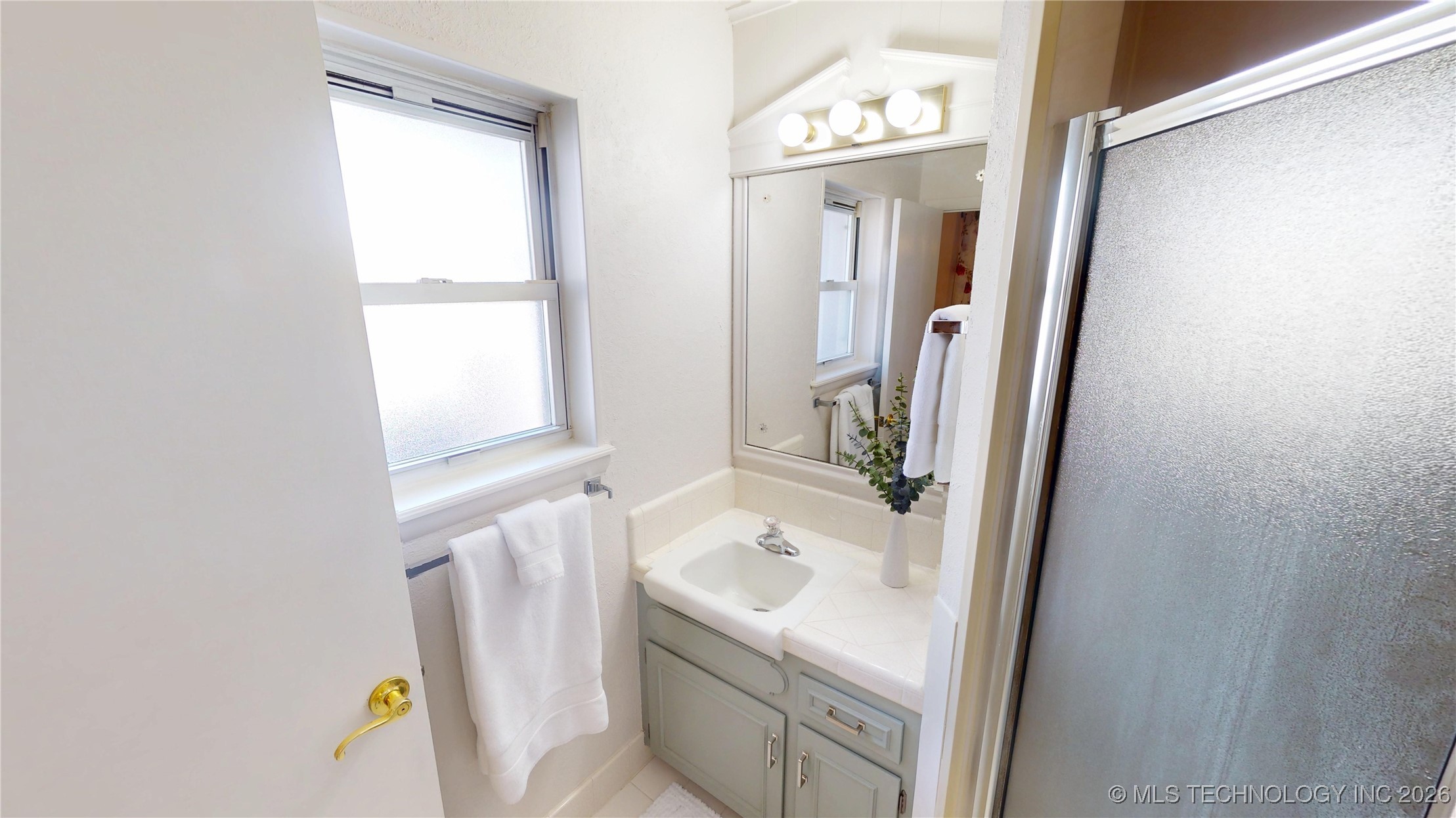 9057 E 33rd Street Property Photo 18