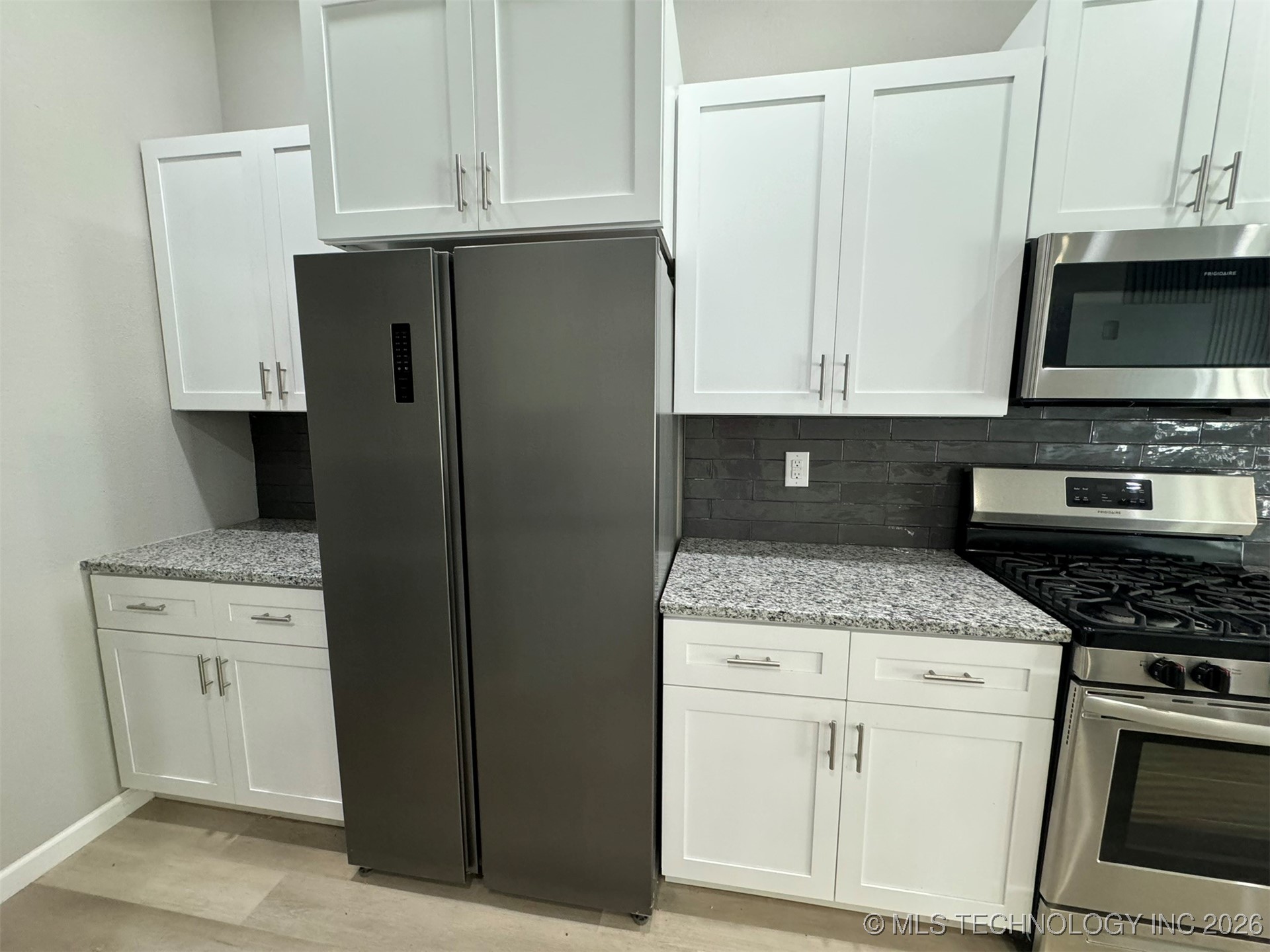 3410 Redbud Lane Property Photo 7