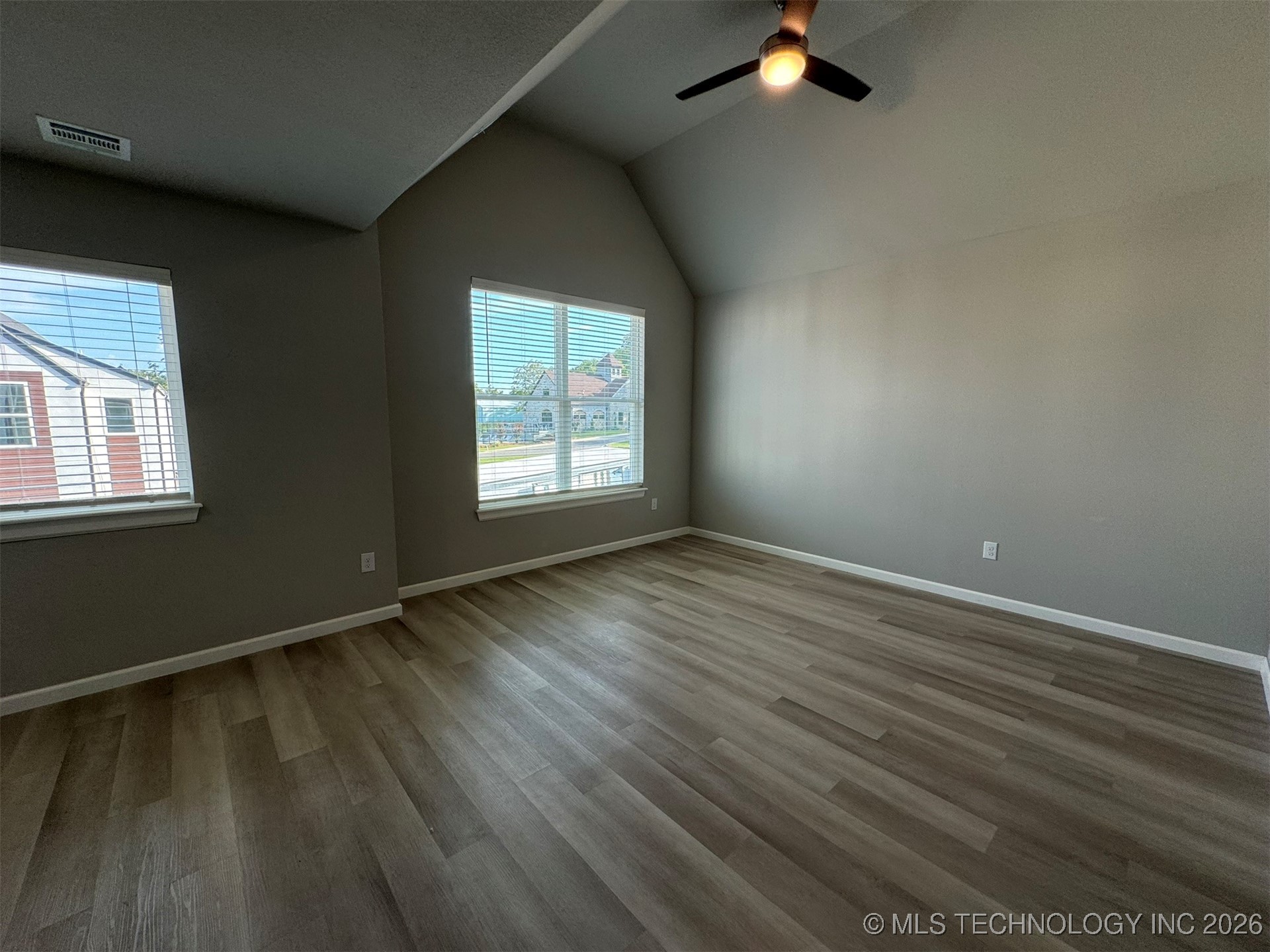 3410 Redbud Lane Property Photo 13