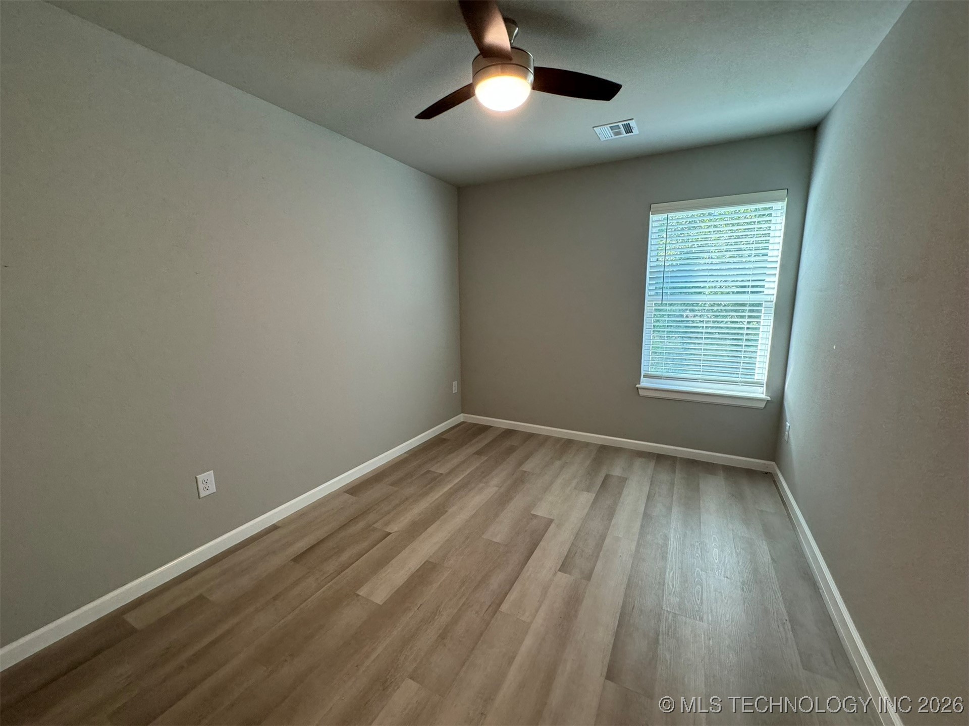 3410 Redbud Lane Property Photo 16