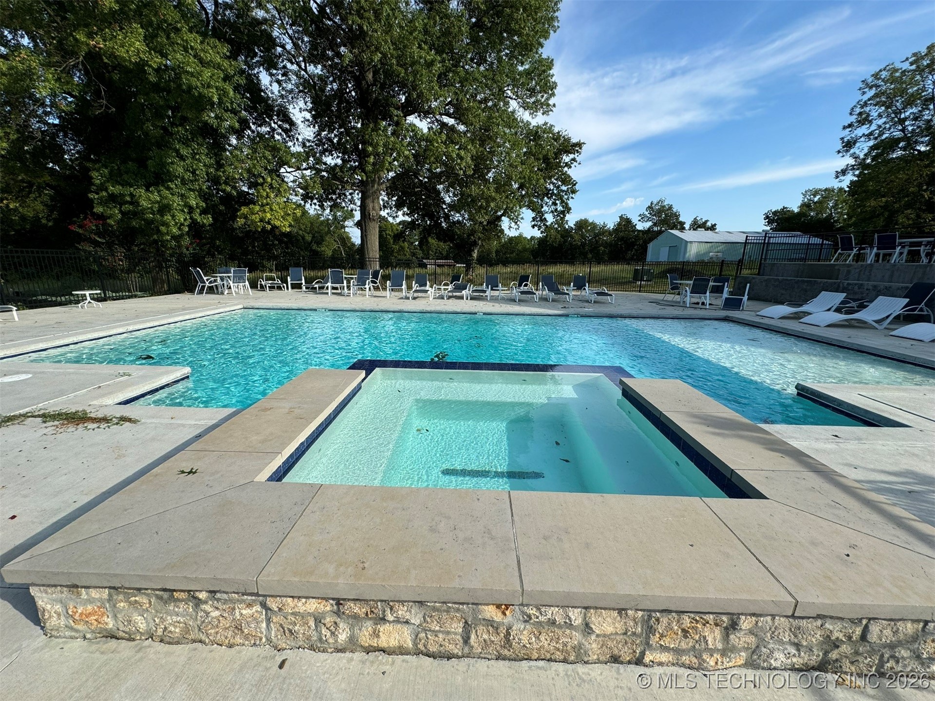 3410 Redbud Lane Property Photo 23