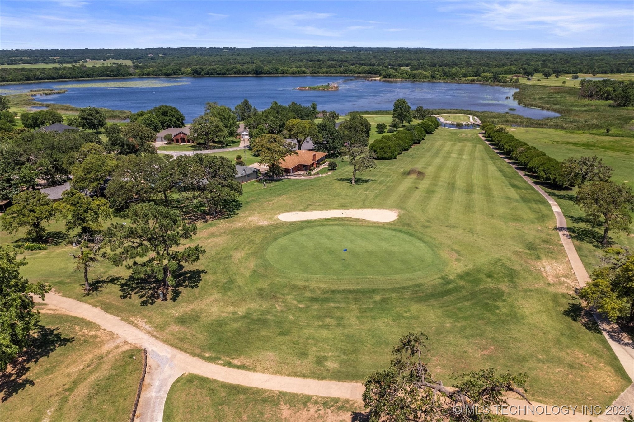 41 Masters Property Photo 64