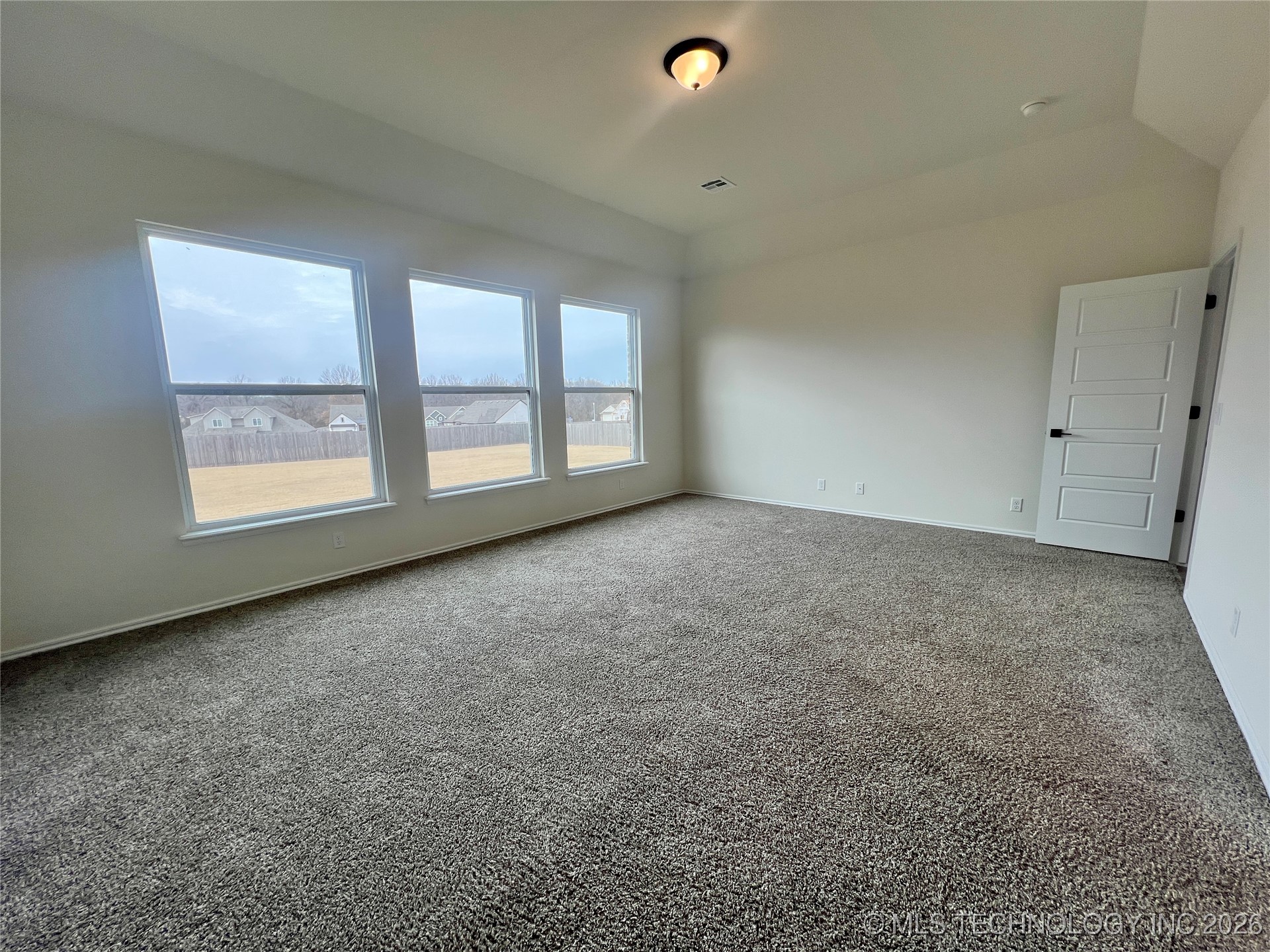 2916 S 8th Street Property Photo 20