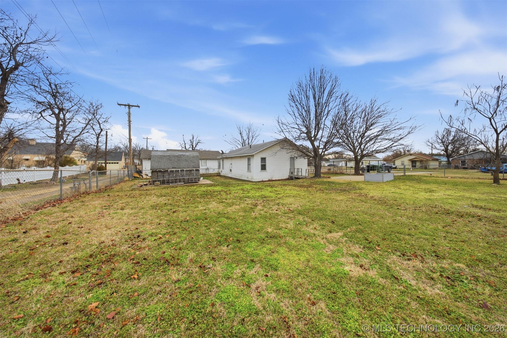 616 E Cherry Street Property Photo 18