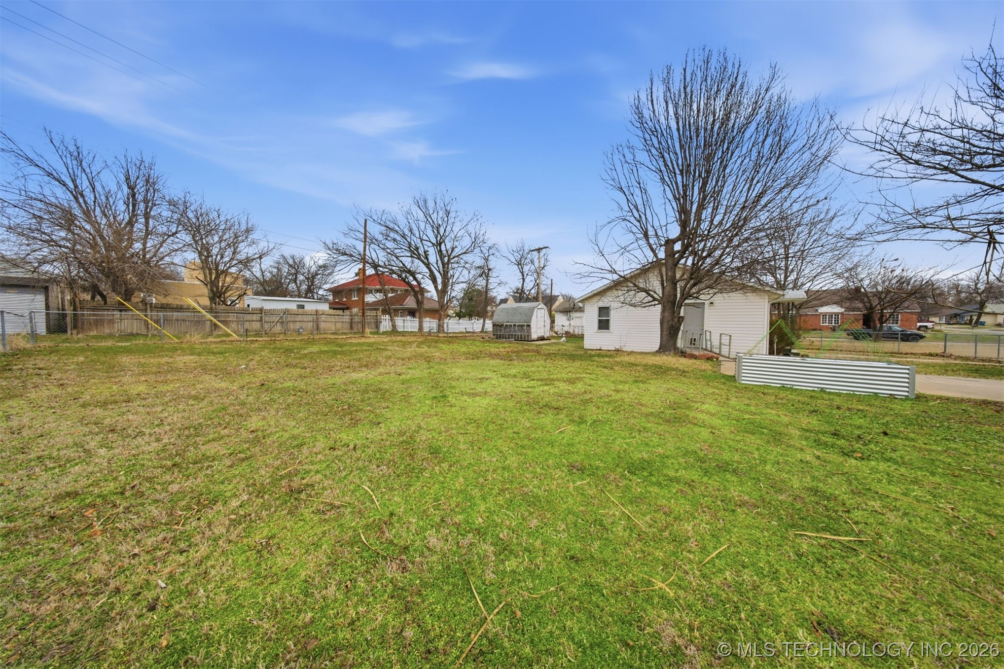 616 E Cherry Street Property Photo 19