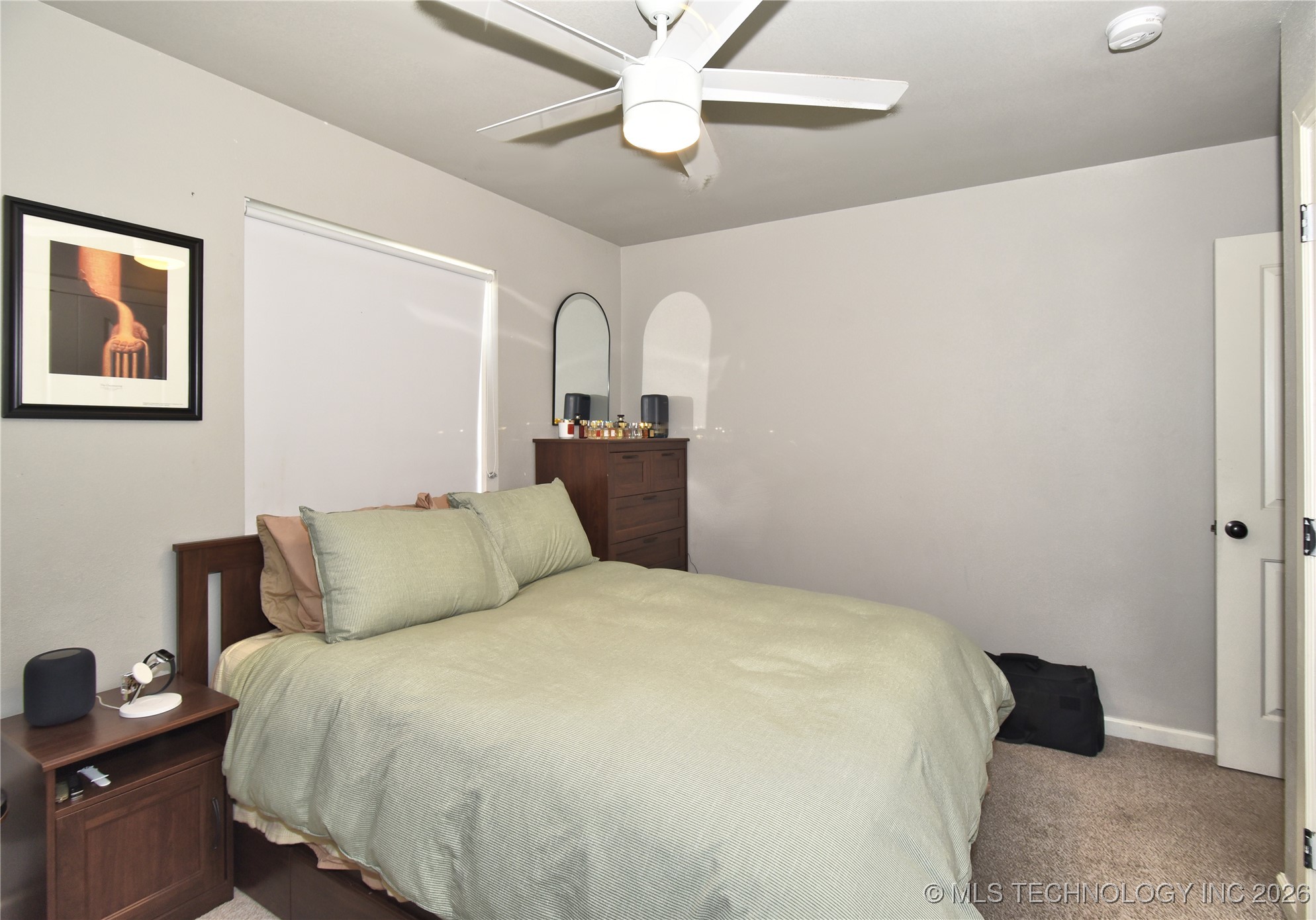 3184 N Iroquois Avenue Property Photo 35