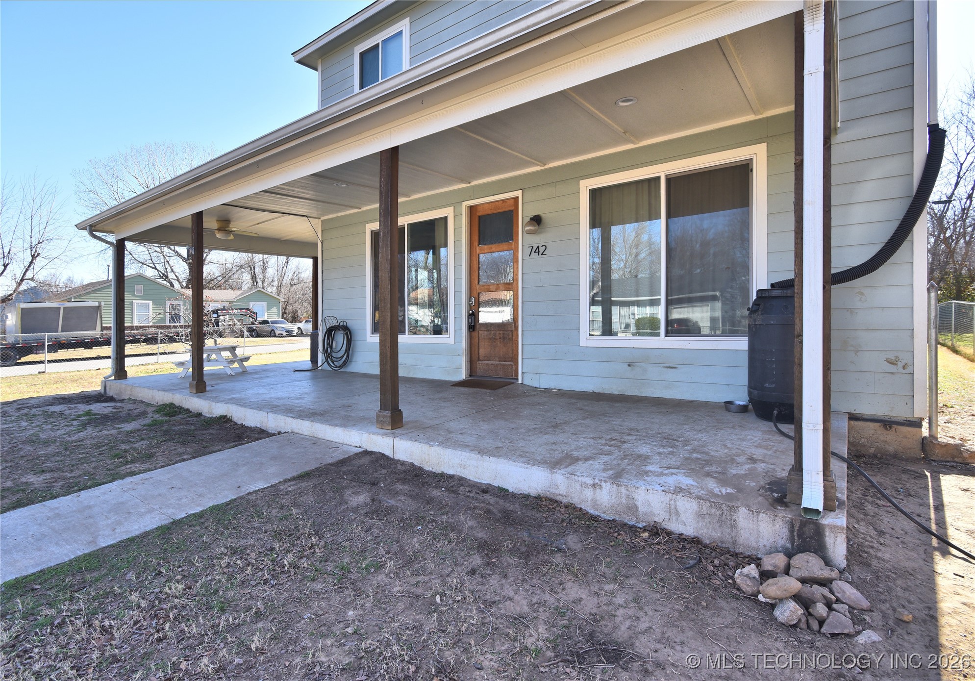 3184 N Iroquois Avenue Property Photo 42