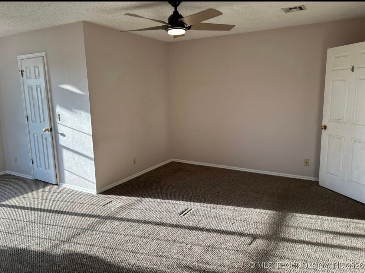 2317 Sw Quail Run Drive Property Photo 12