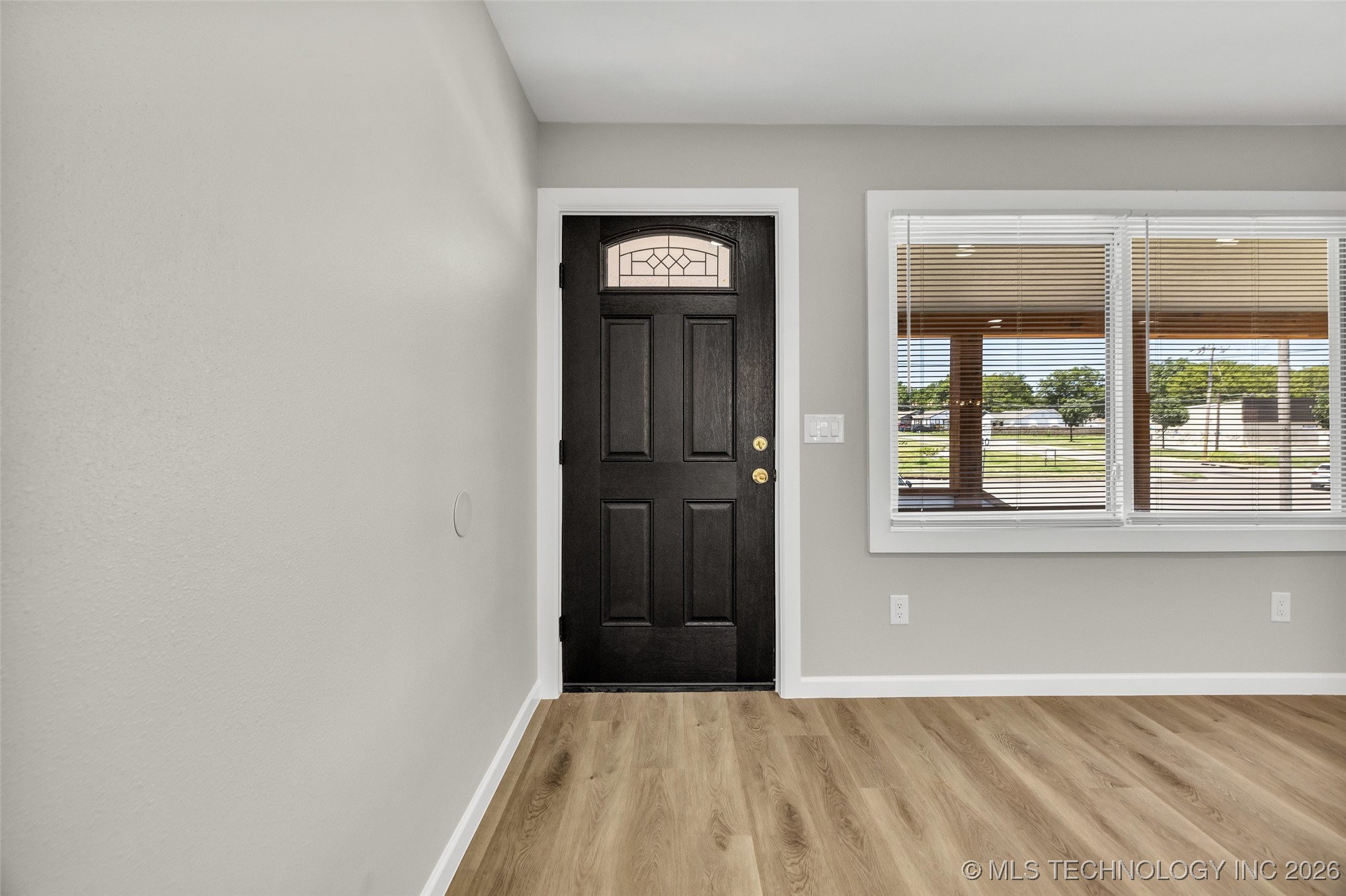 1823 N Harvard Avenue Property Photo 9