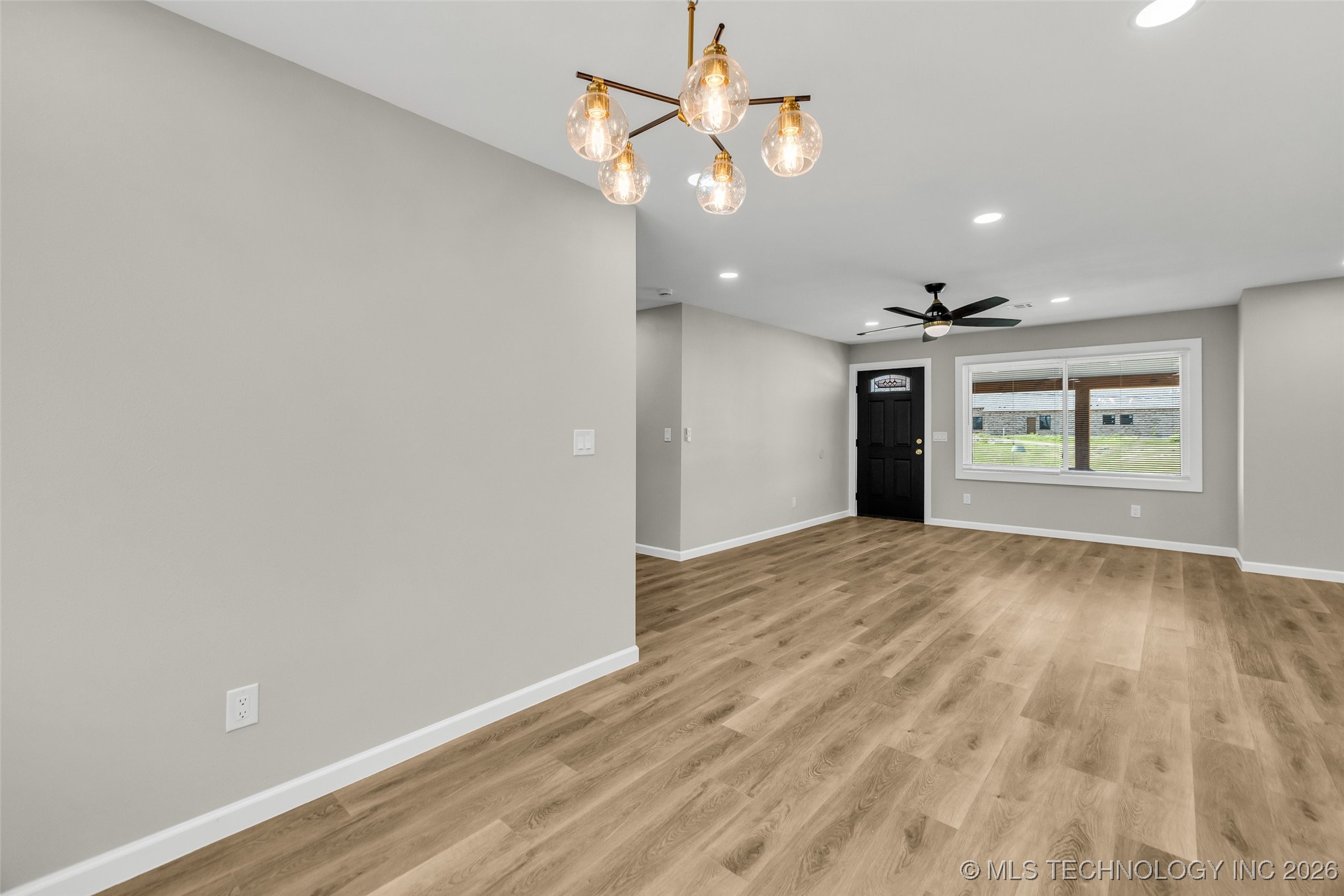 1823 N Harvard Avenue Property Photo 36