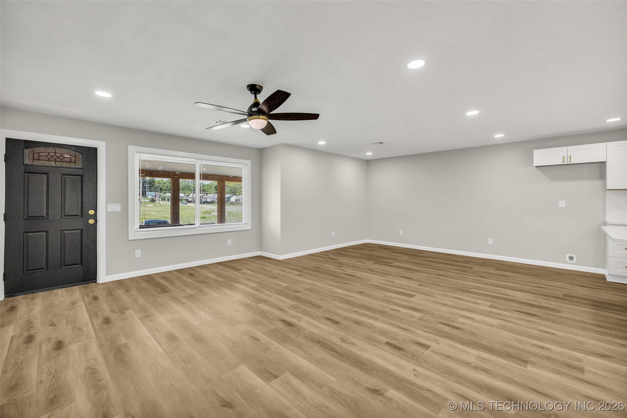 1823 N Harvard Avenue Property Photo 38