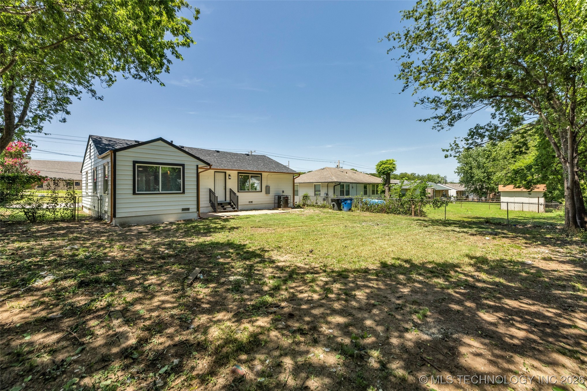 1823 N Harvard Avenue Property Photo 47