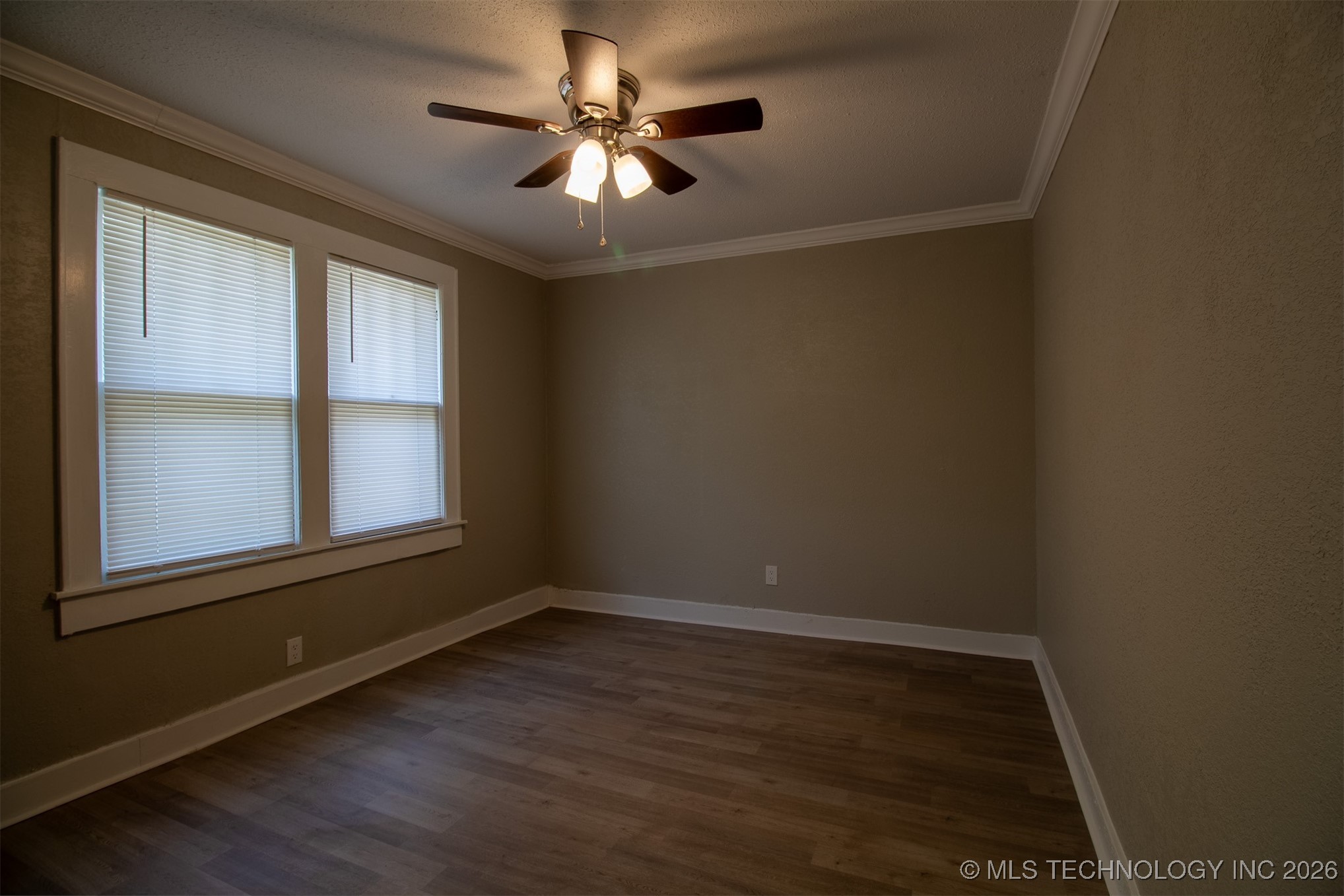 1315 Walnut Street Property Photo 8