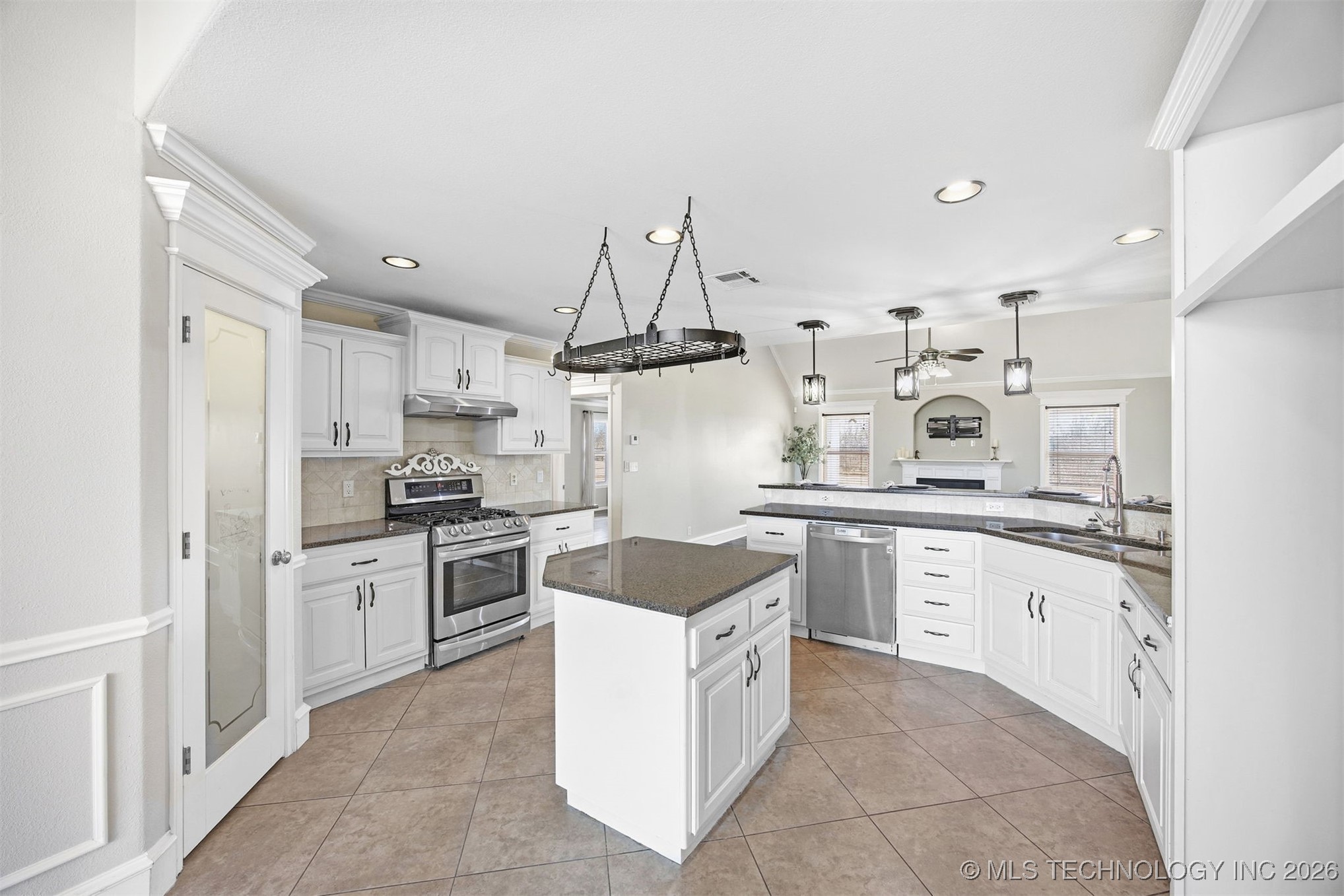 3950 E 127th Street North Property Photo 6