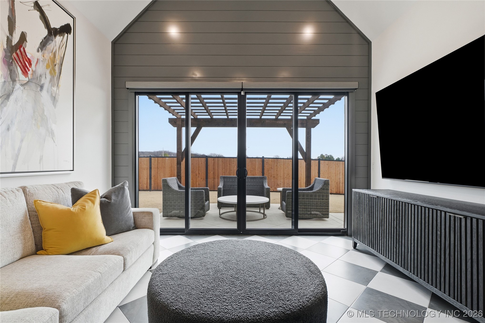 12011 S Vandalia Avenue Property Photo 30