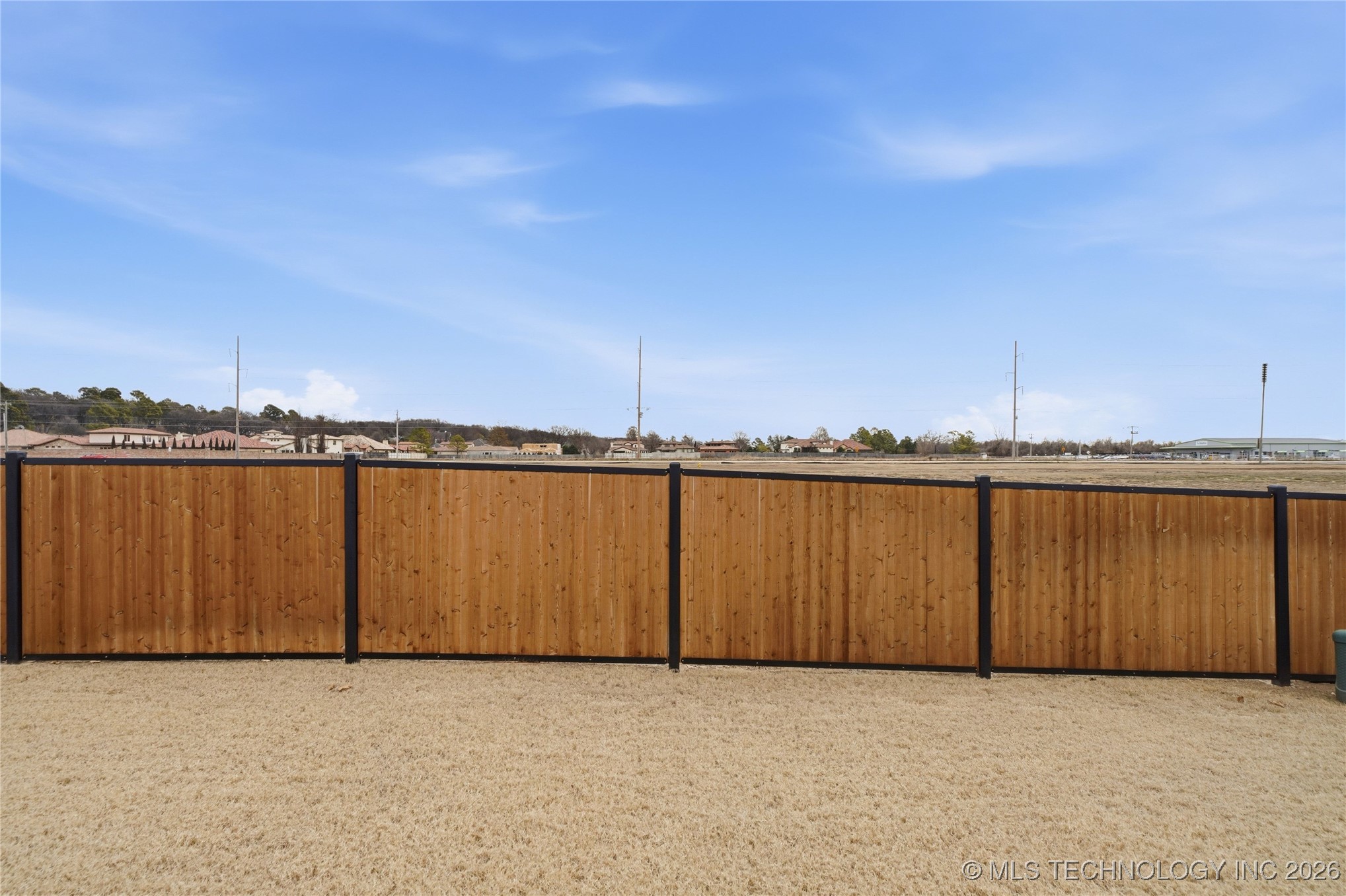 12011 S Vandalia Avenue Property Photo 56