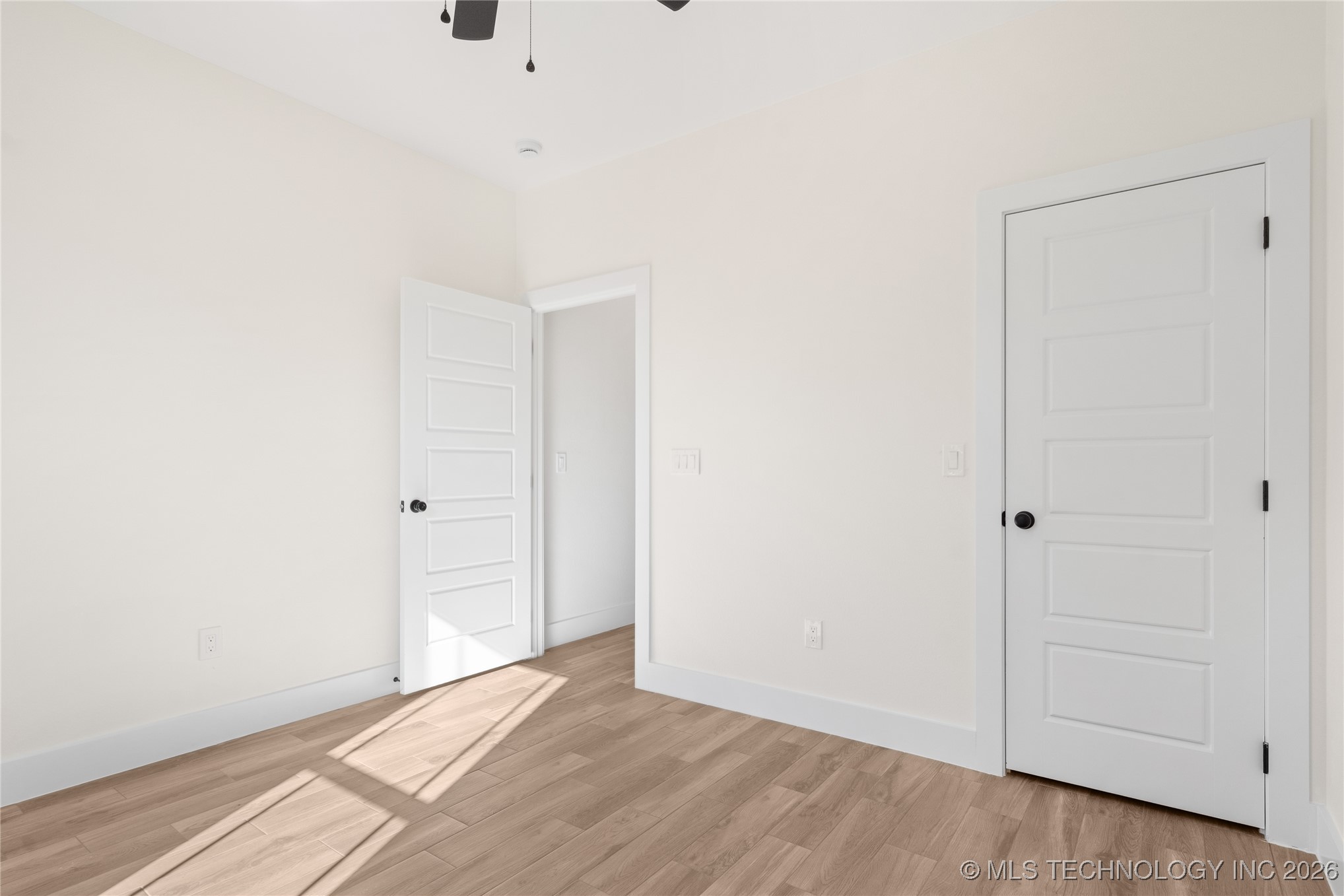 225 Gateway Road Property Photo 30