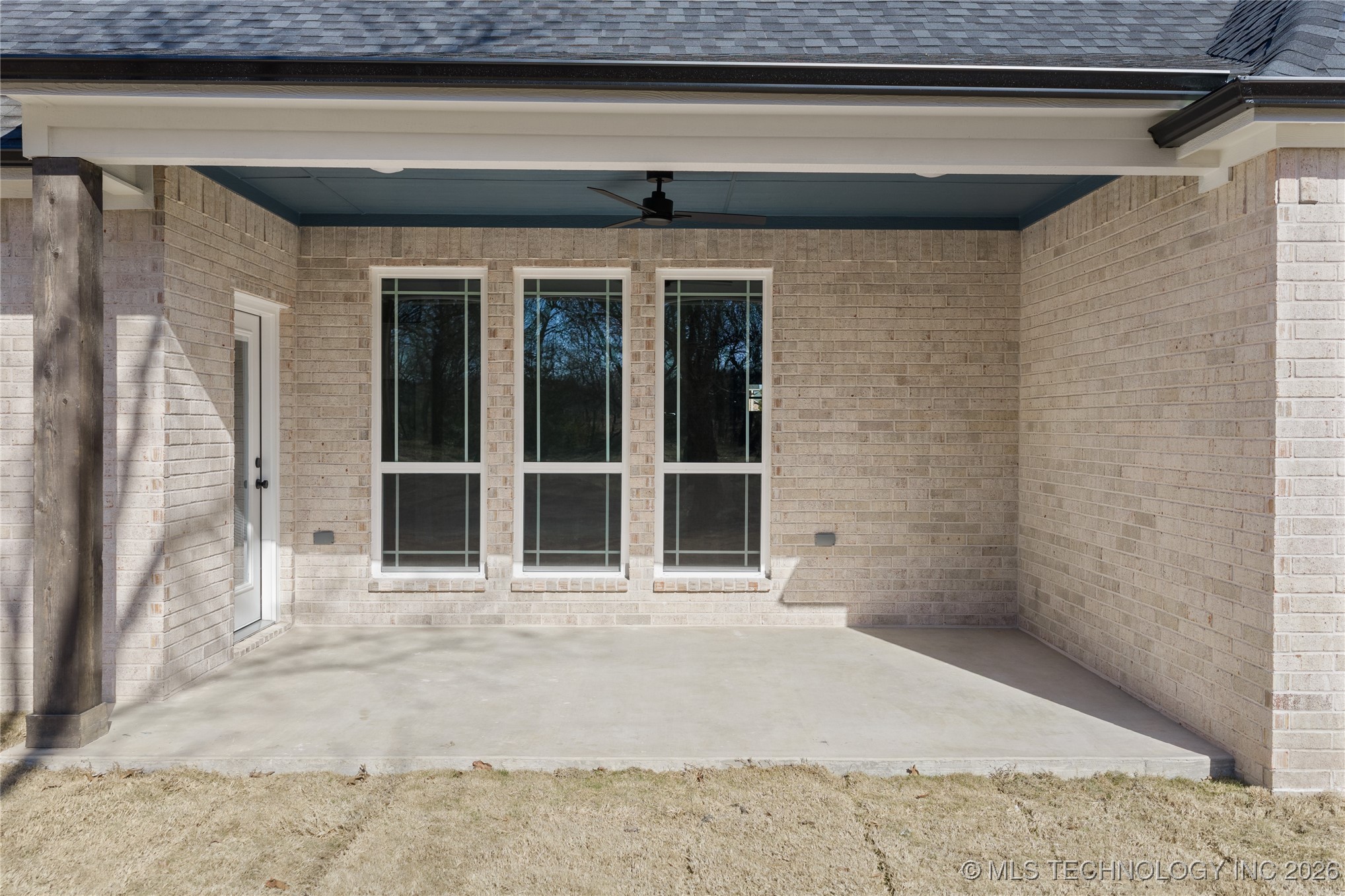 225 Gateway Road Property Photo 40