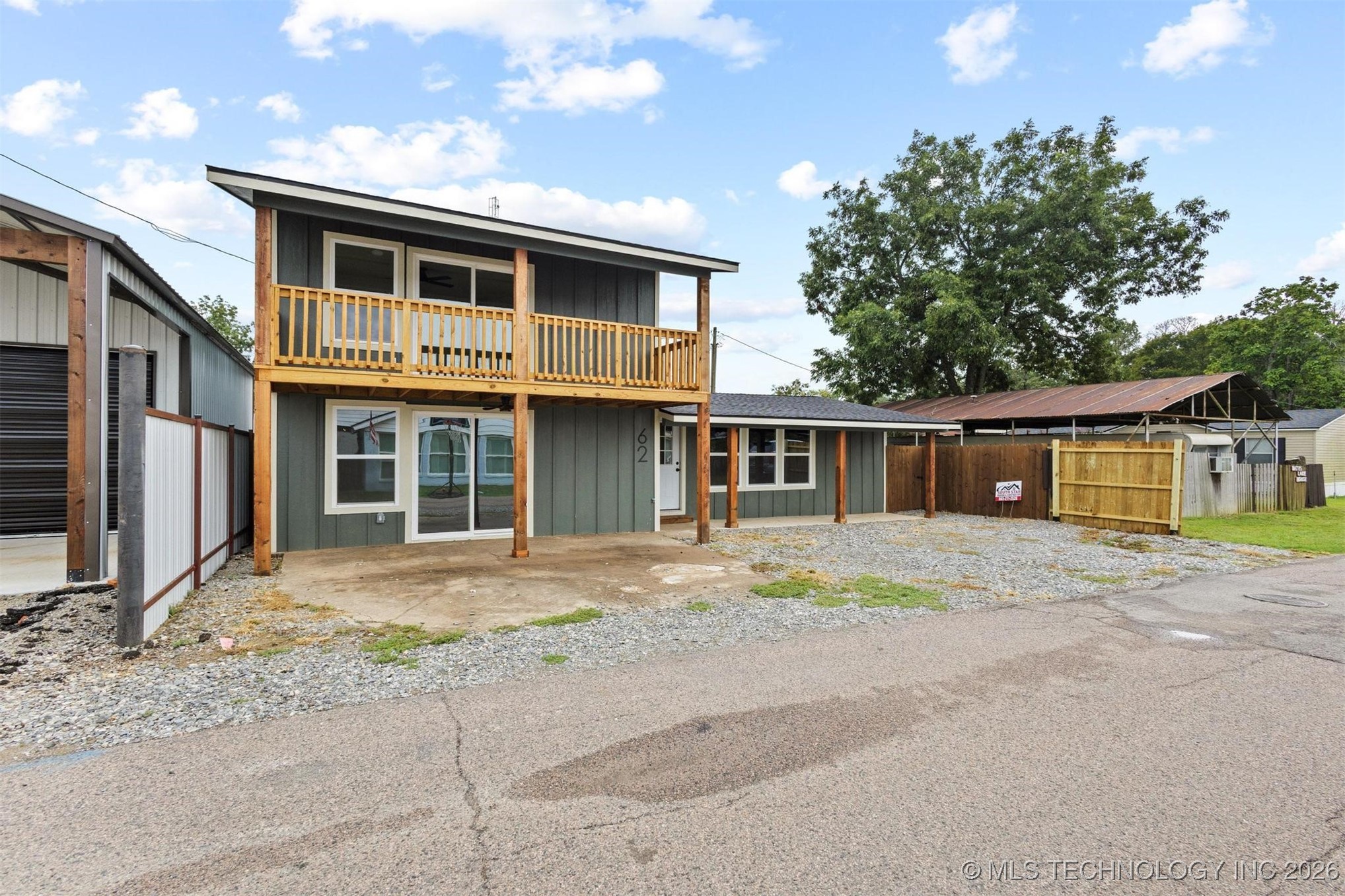 62 Jolene Reid Property Photo 3