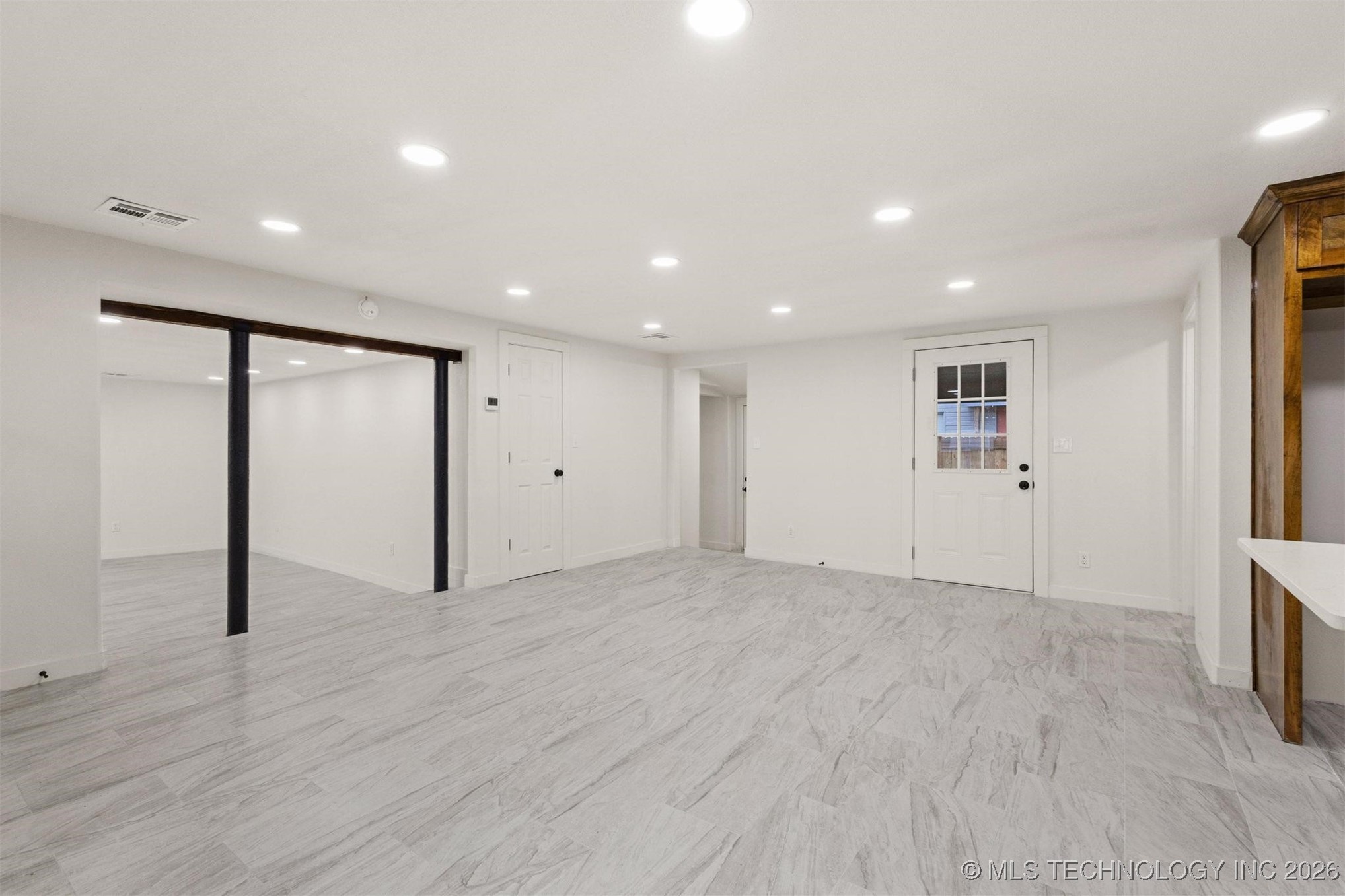 62 Jolene Reid Property Photo 6