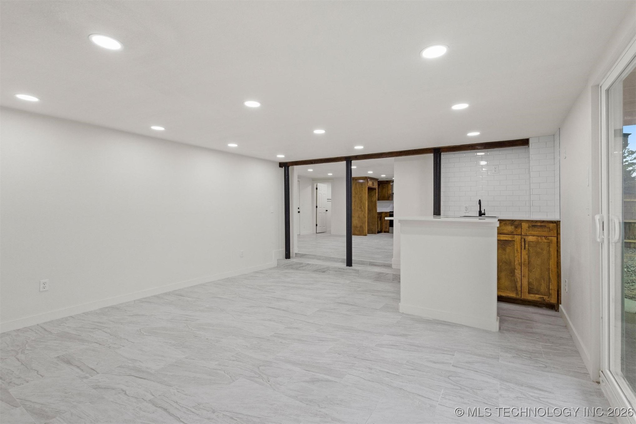 62 Jolene Reid Property Photo 16