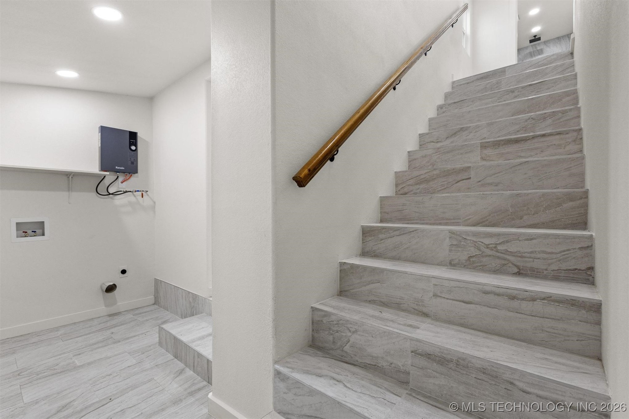 62 Jolene Reid Property Photo 22