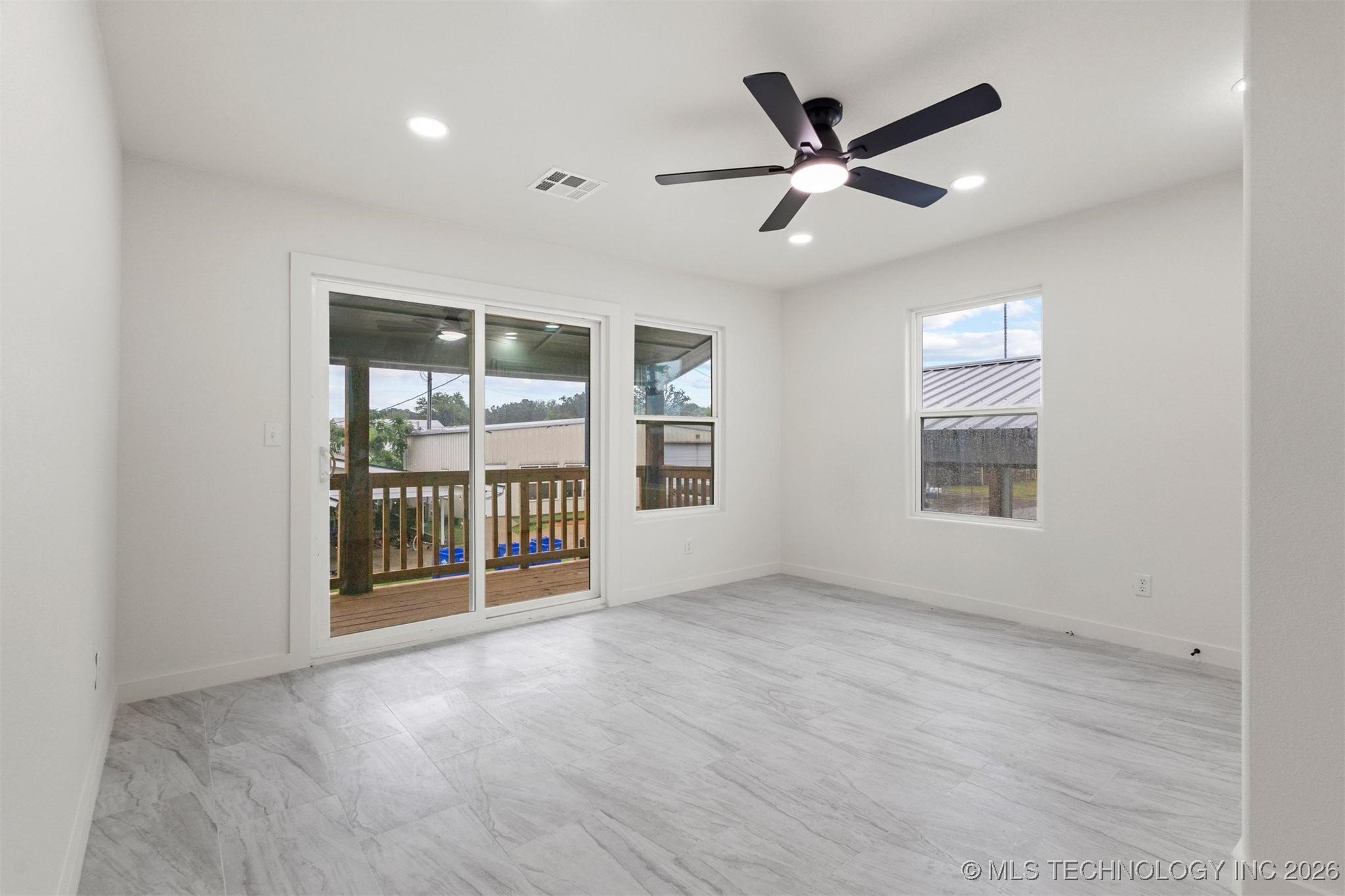 62 Jolene Reid Property Photo 23