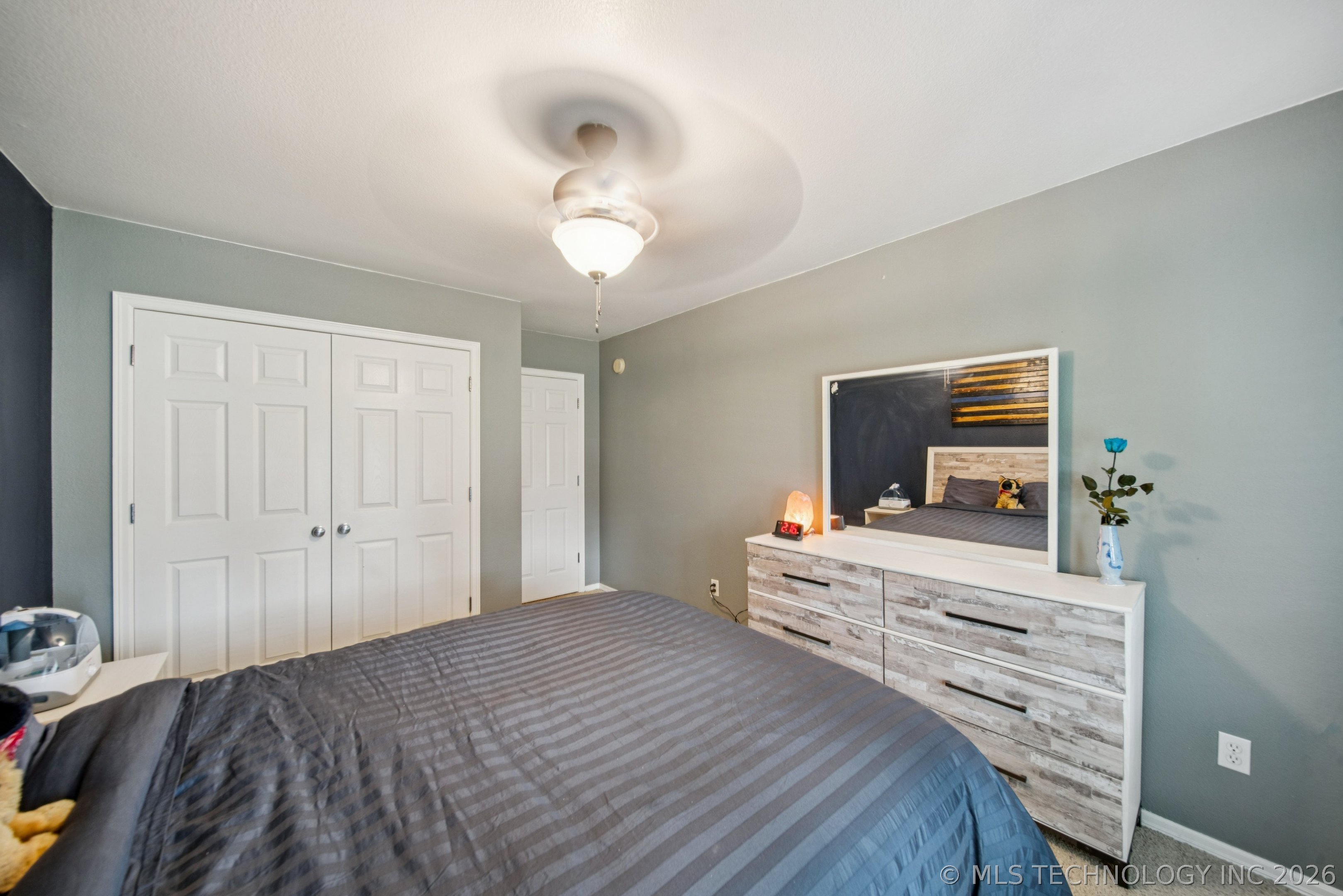 11922 S Birch Avenue Property Photo 16