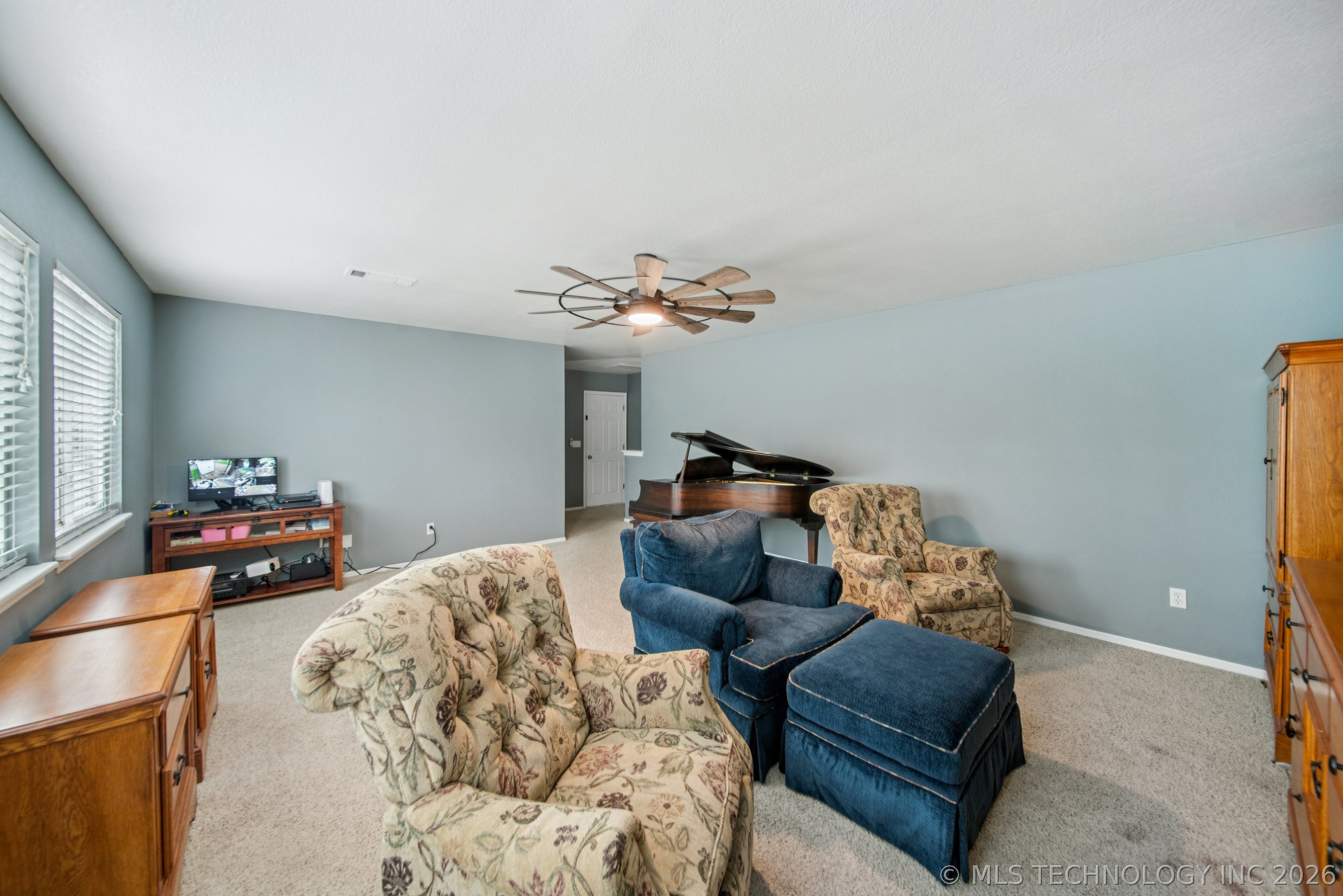 11922 S Birch Avenue Property Photo 24