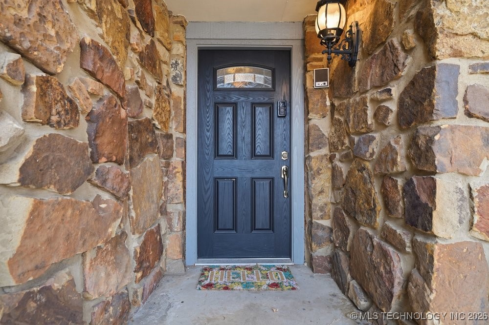 13327 E 33rd Place Property Photo 8