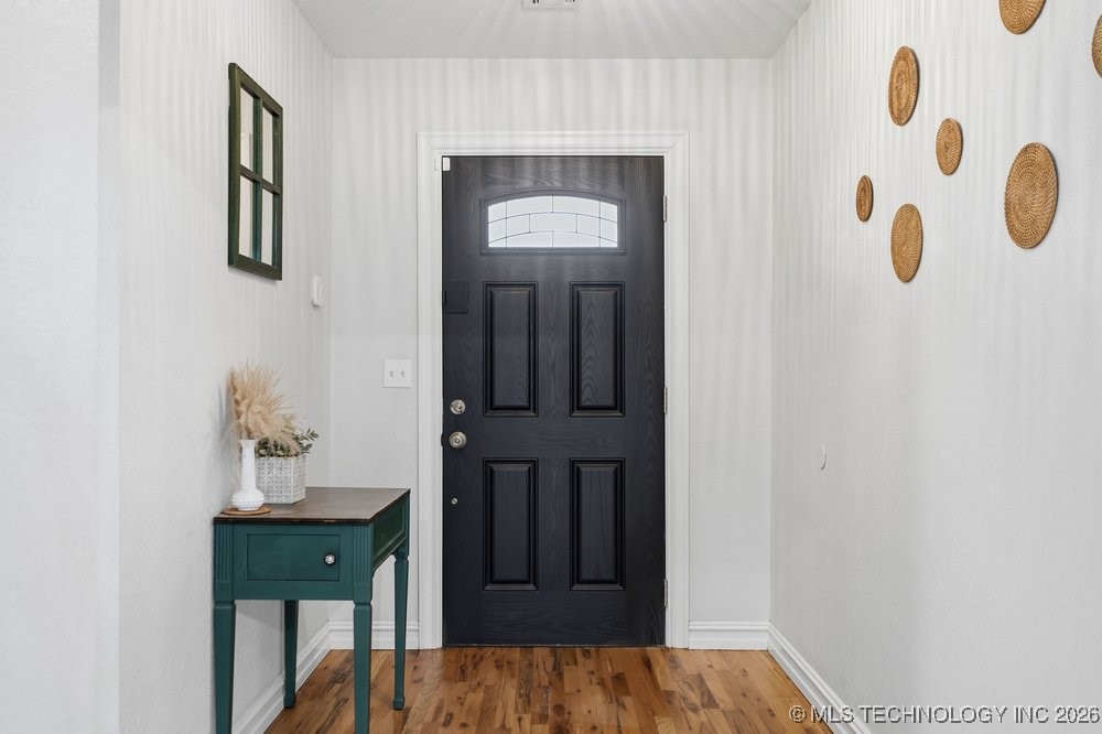 13327 E 33rd Place Property Photo 9