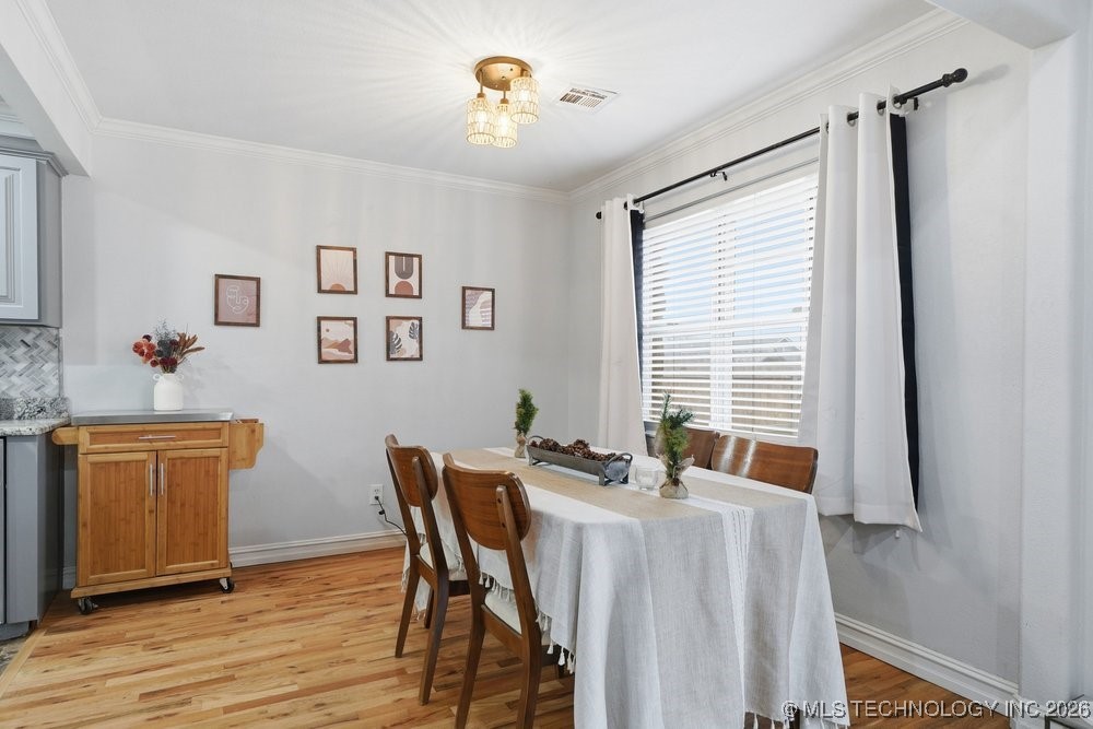 13327 E 33rd Place Property Photo 20