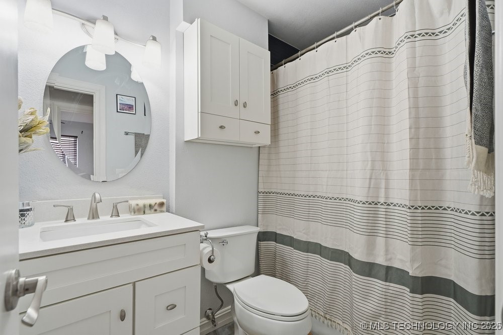 13327 E 33rd Place Property Photo 30