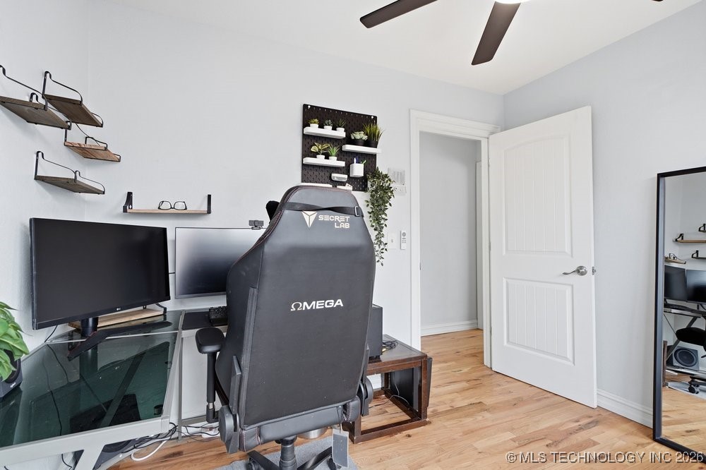 13327 E 33rd Place Property Photo 32