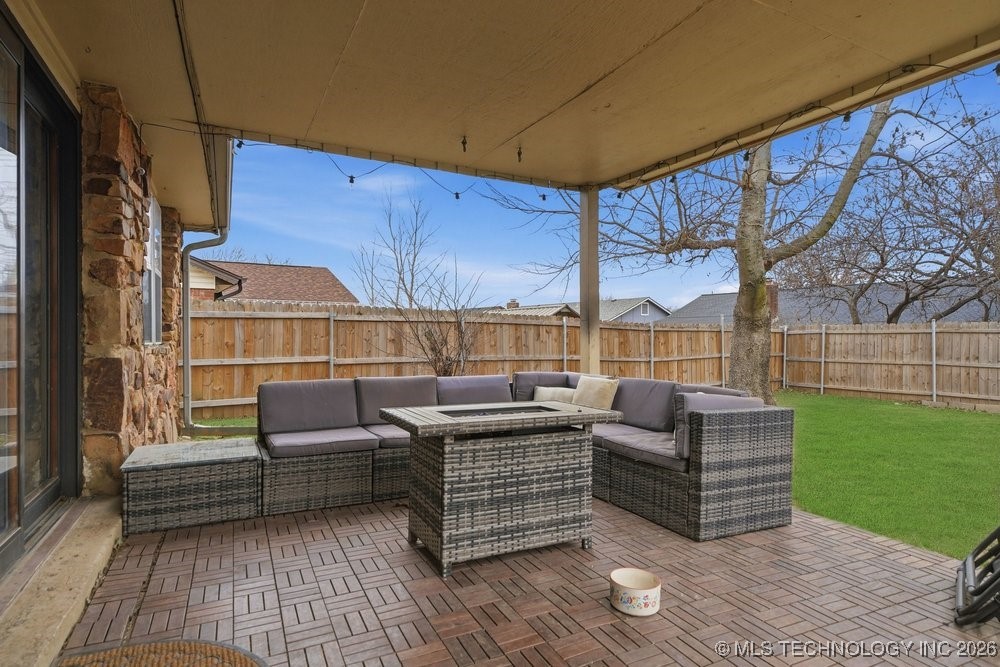 13327 E 33rd Place Property Photo 35