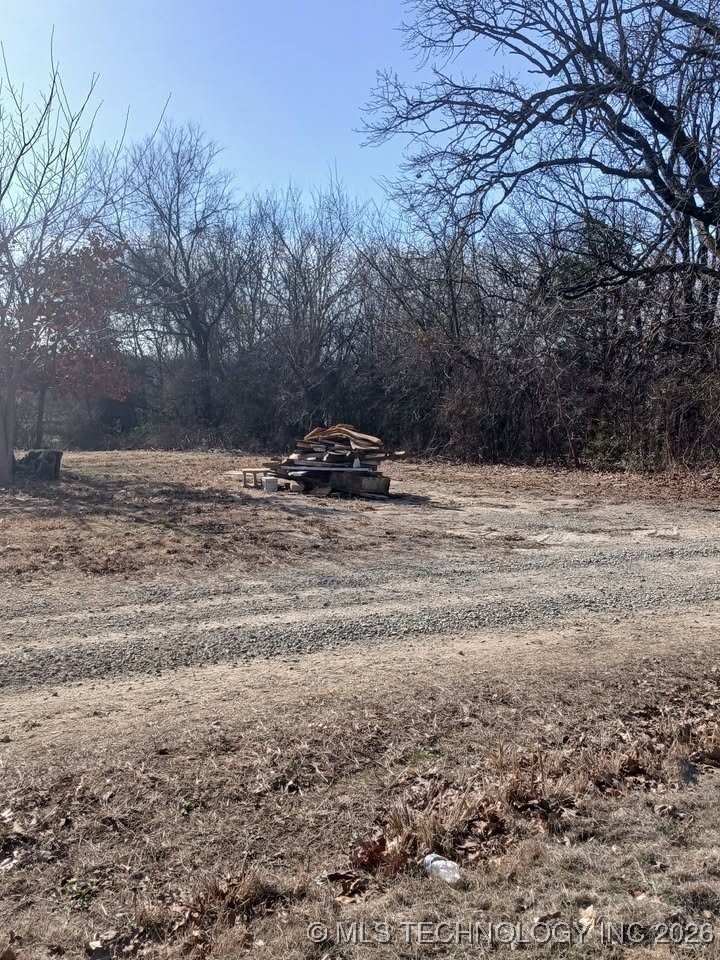 419090 E 1139 Road Property Photo 7