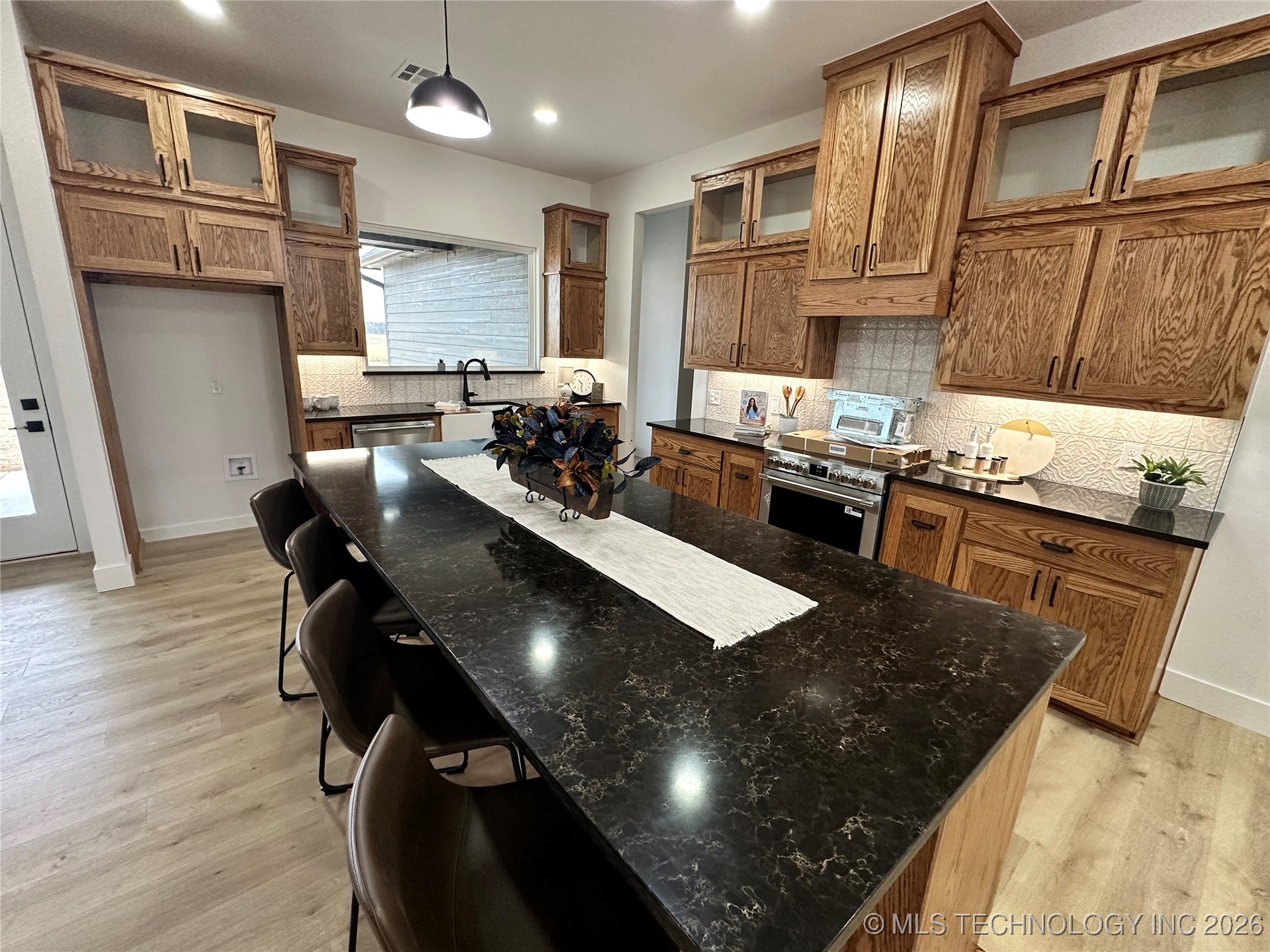 16052 County Road 3600 Property Photo 10