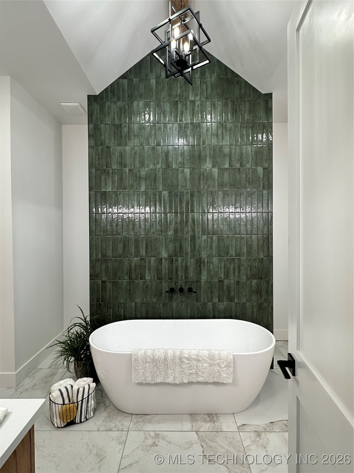 16052 County Road 3600 Property Photo 30