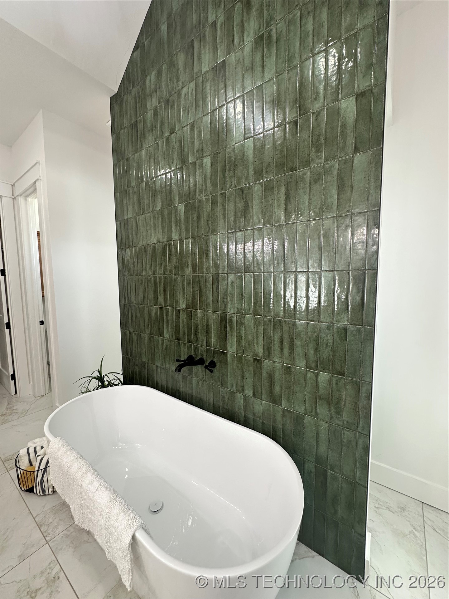 16052 County Road 3600 Property Photo 31