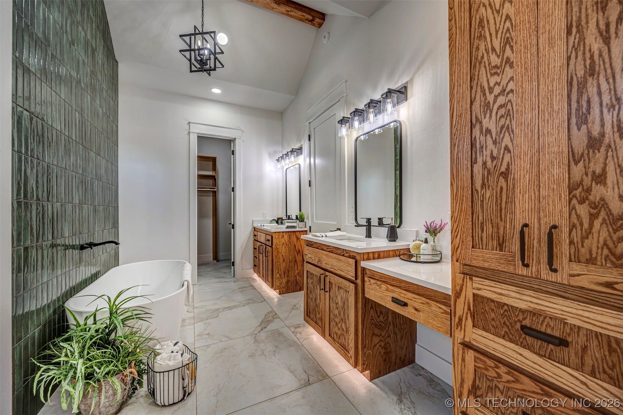 16052 County Road 3600 Property Photo 35