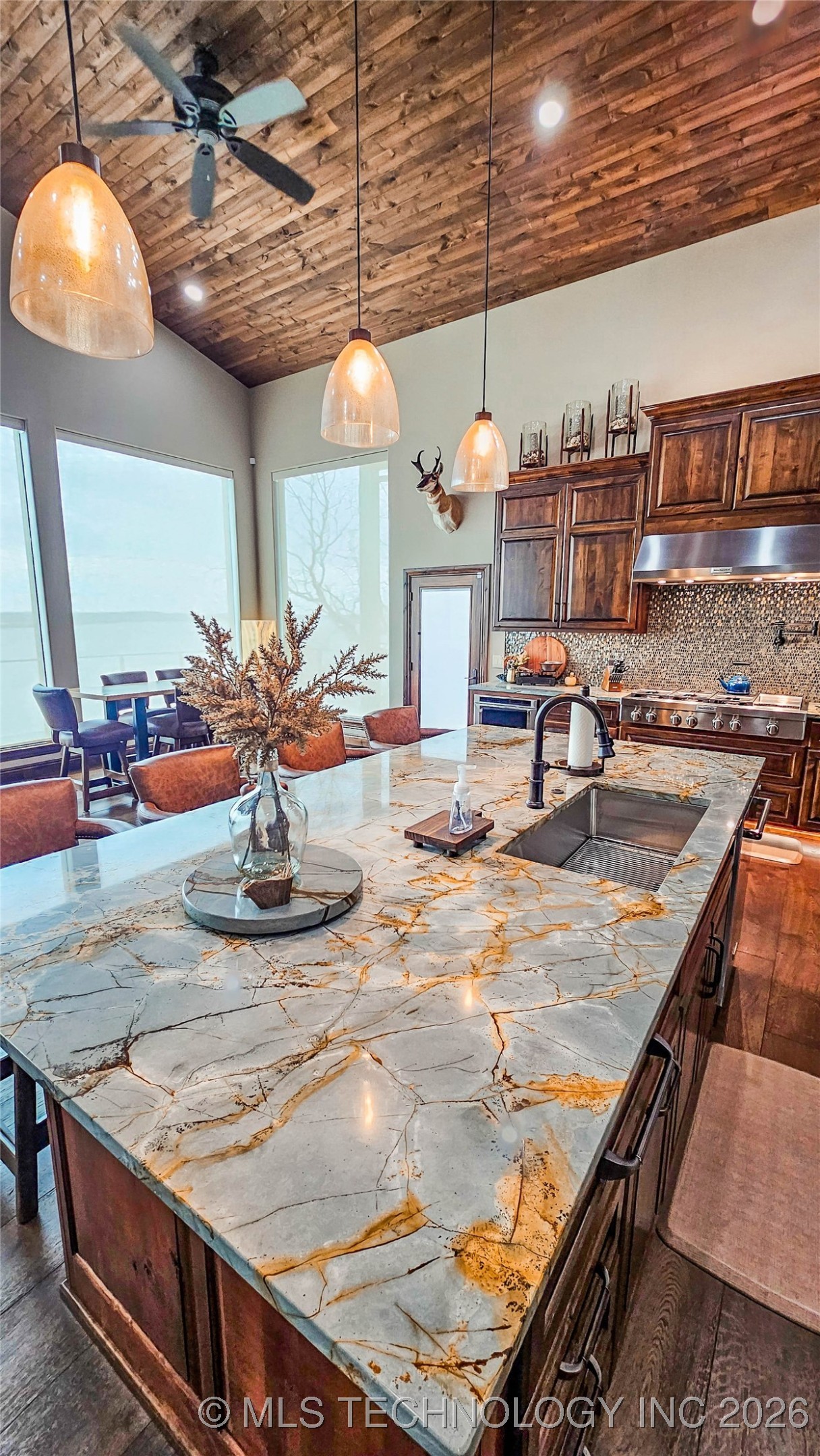 417188 Mockingbird Lane Property Photo 20