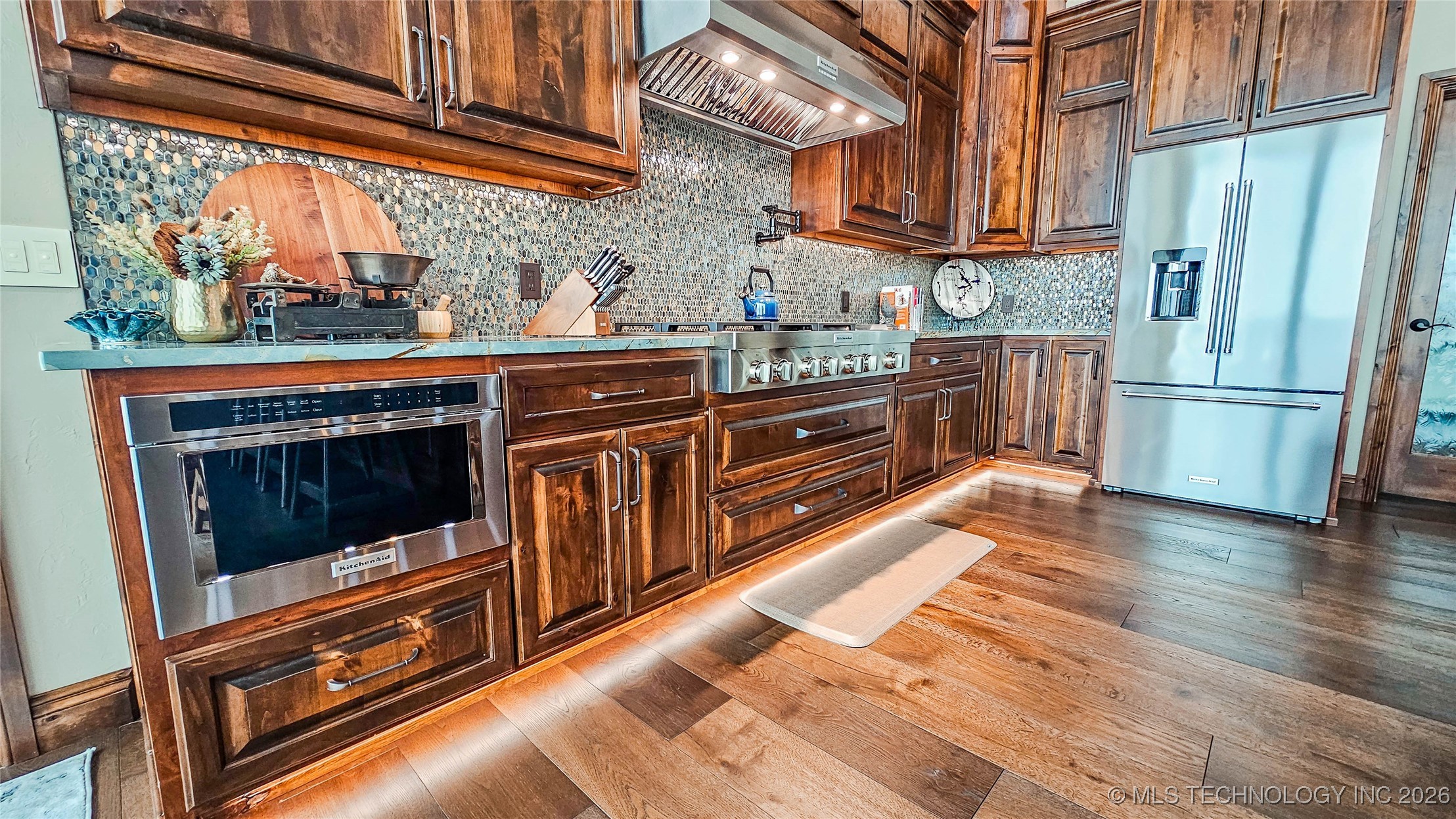 417188 Mockingbird Lane Property Photo 22