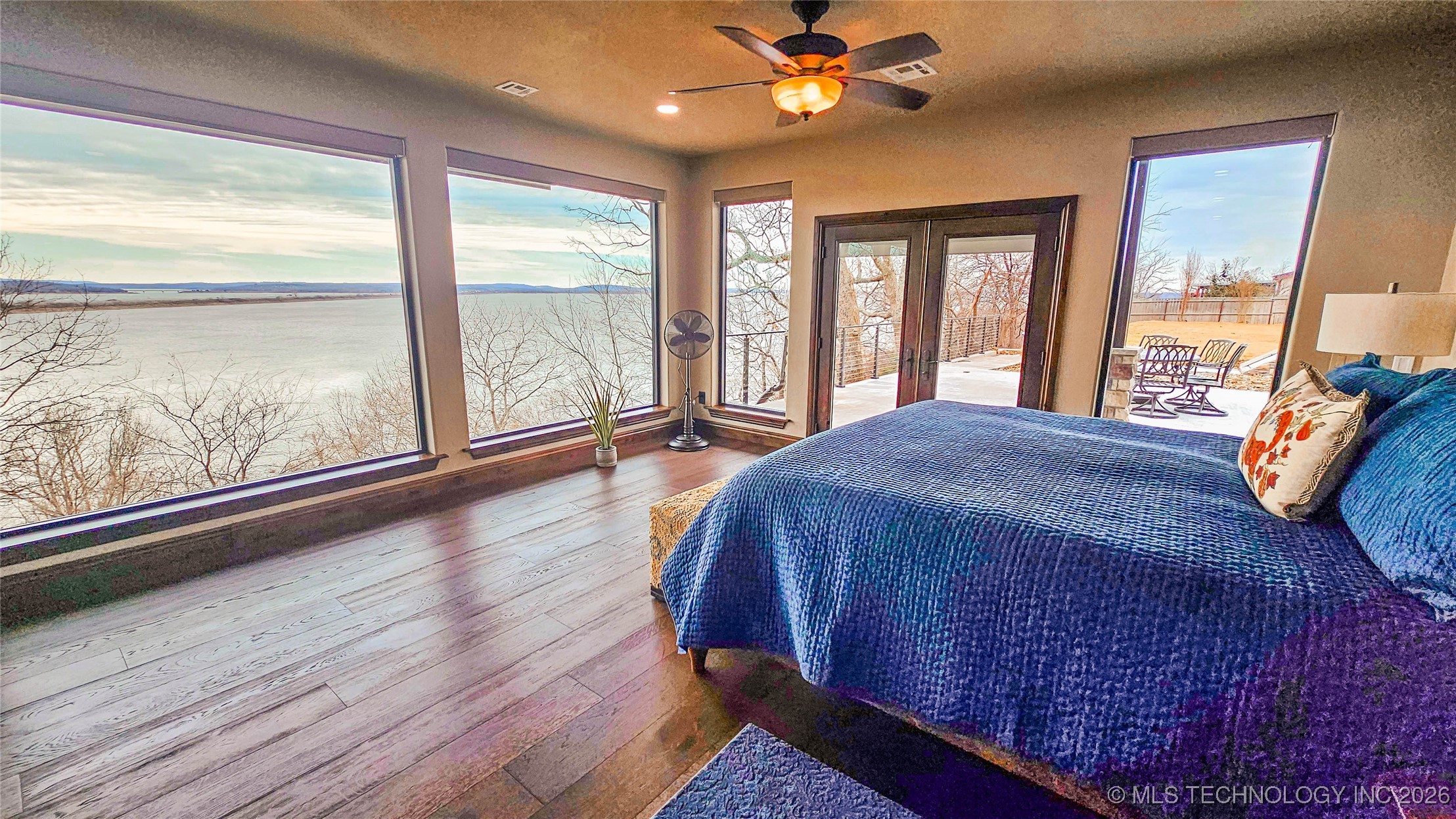 417188 Mockingbird Lane Property Photo 36