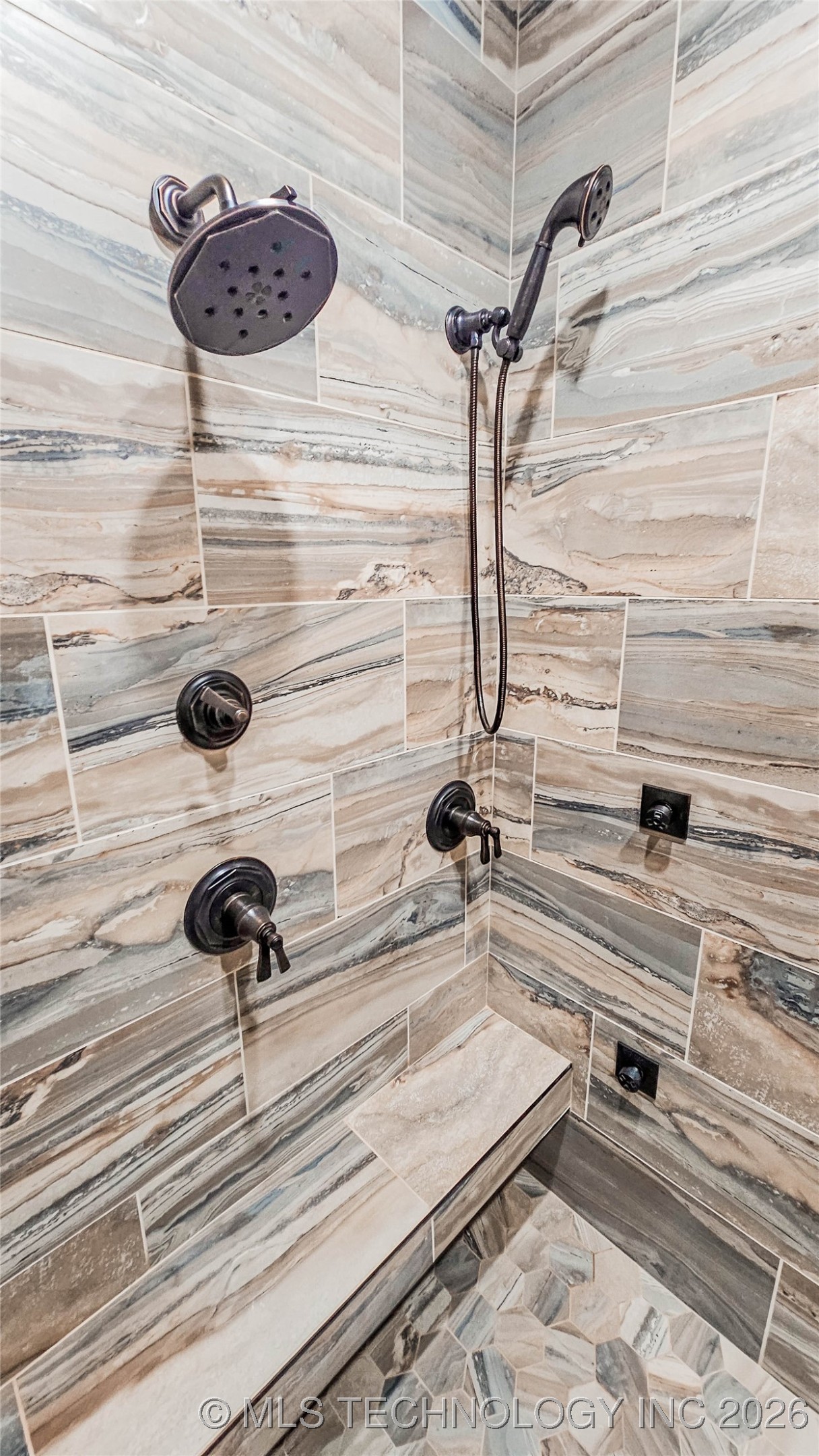 417188 Mockingbird Lane Property Photo 50