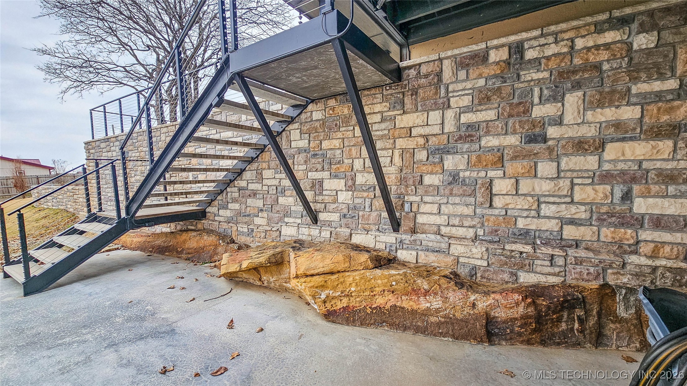 417188 Mockingbird Lane Property Photo 55