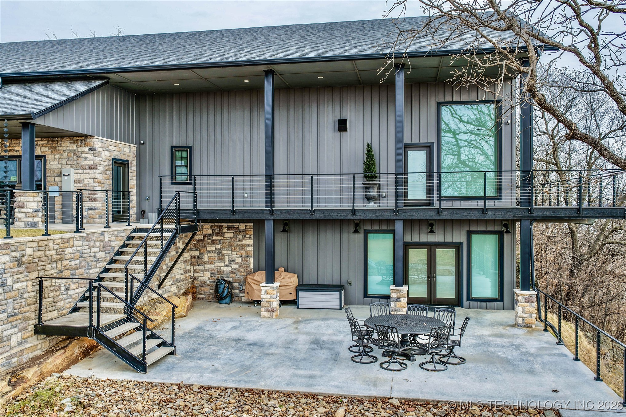 417188 Mockingbird Lane Property Photo 57