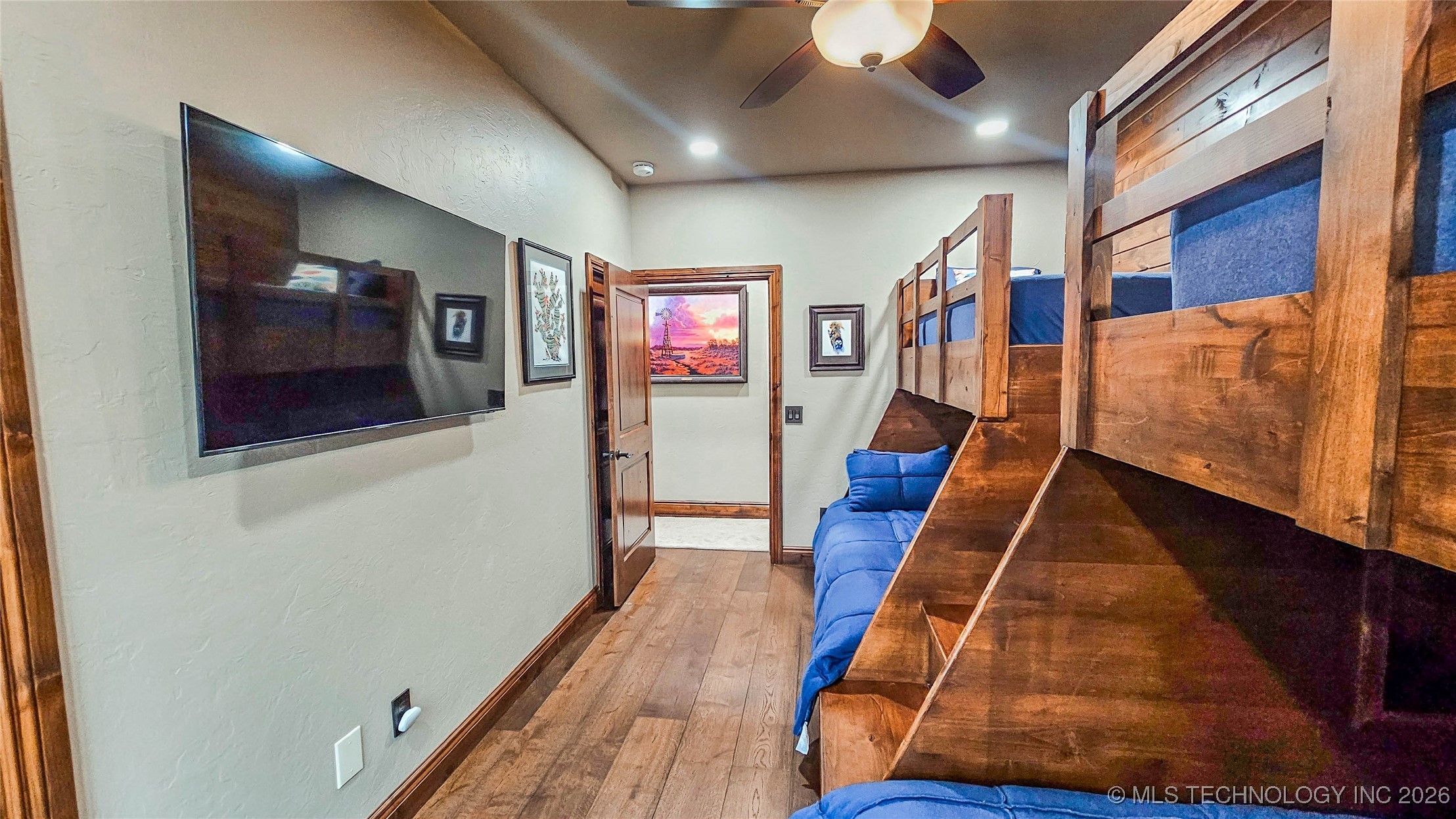 417188 Mockingbird Lane Property Photo 63