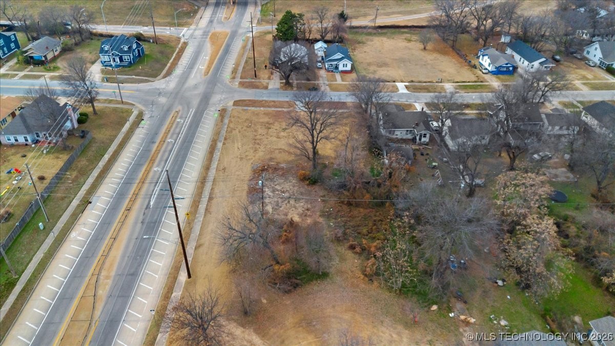 1509 N Denver Avenue Property Photo 5