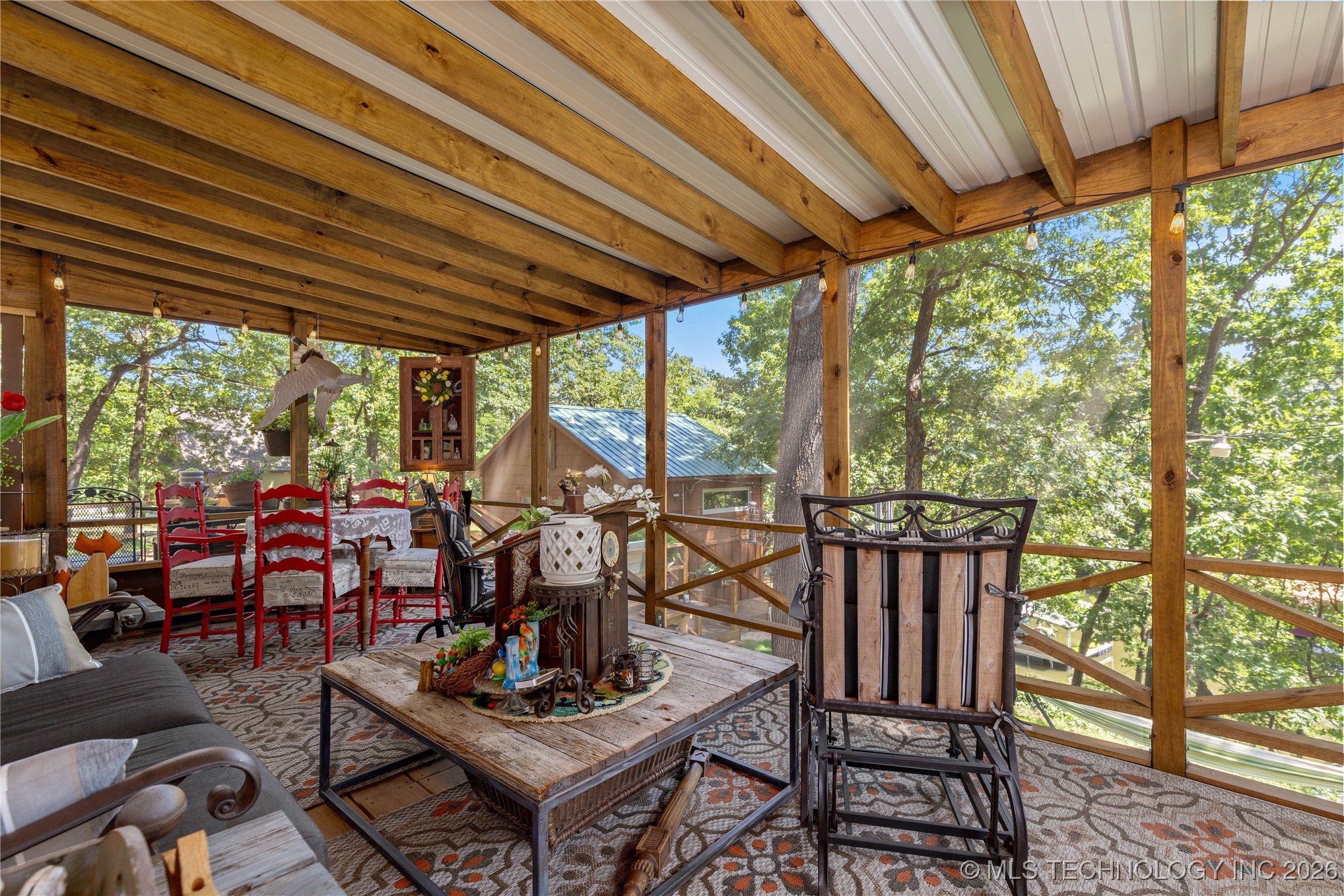 453805 E 315 Road Property Photo 2