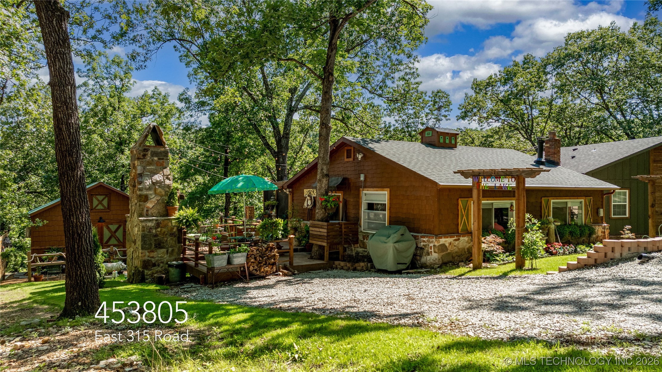 453805 E 315 Road Property Photo 4